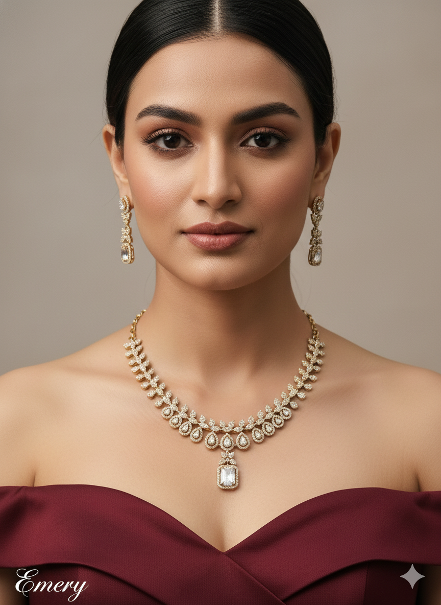 Antique White American Diamond Ad Emery Necklace Sets