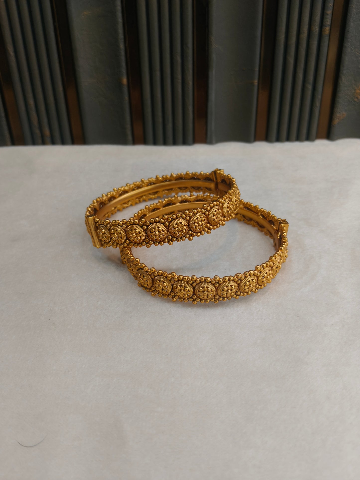 Bangles jewelry /Traditional bollywood jewelry Panshi Gold bangles