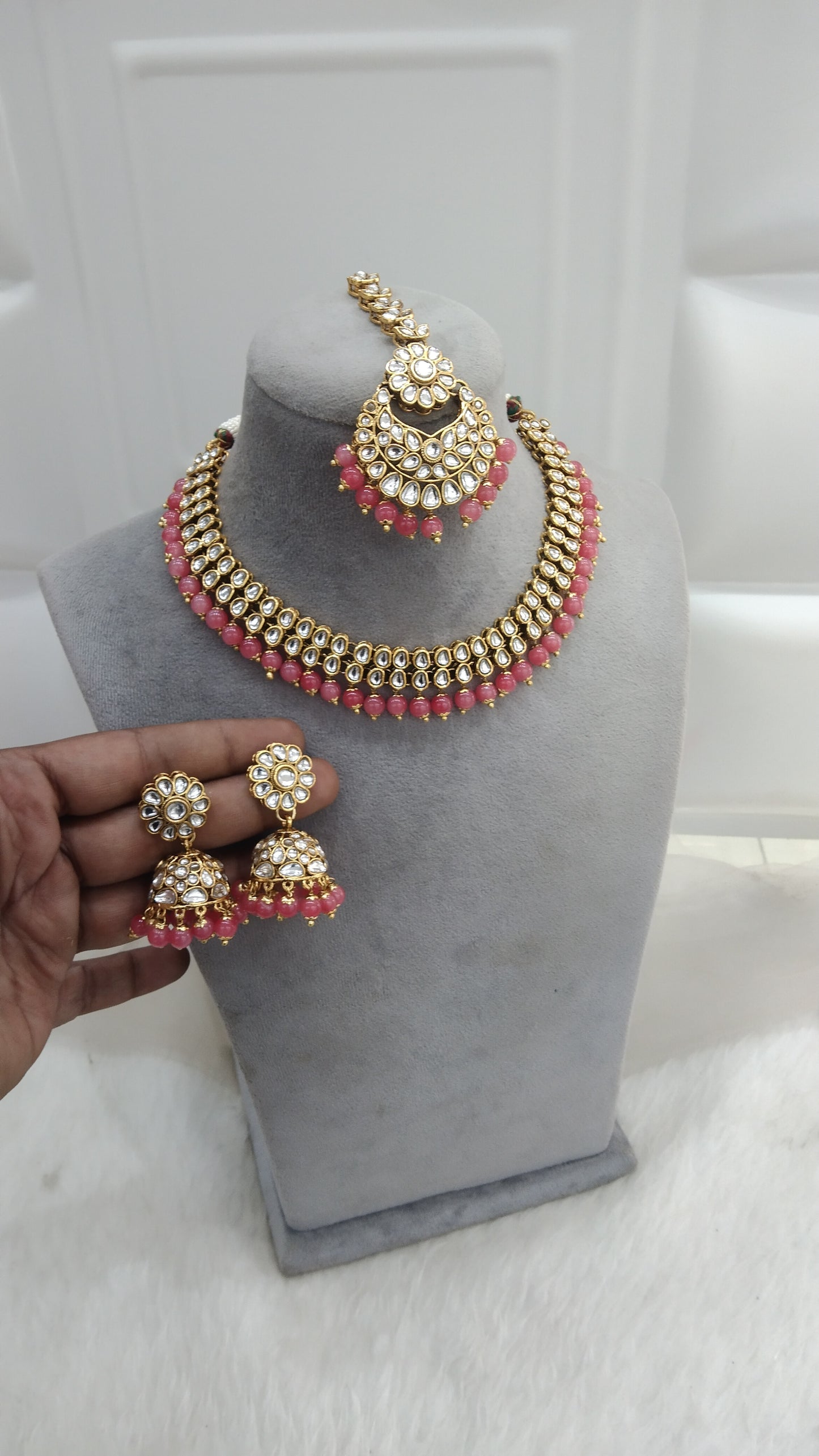Babli Kundan Gajri Necklace Jewellery Set