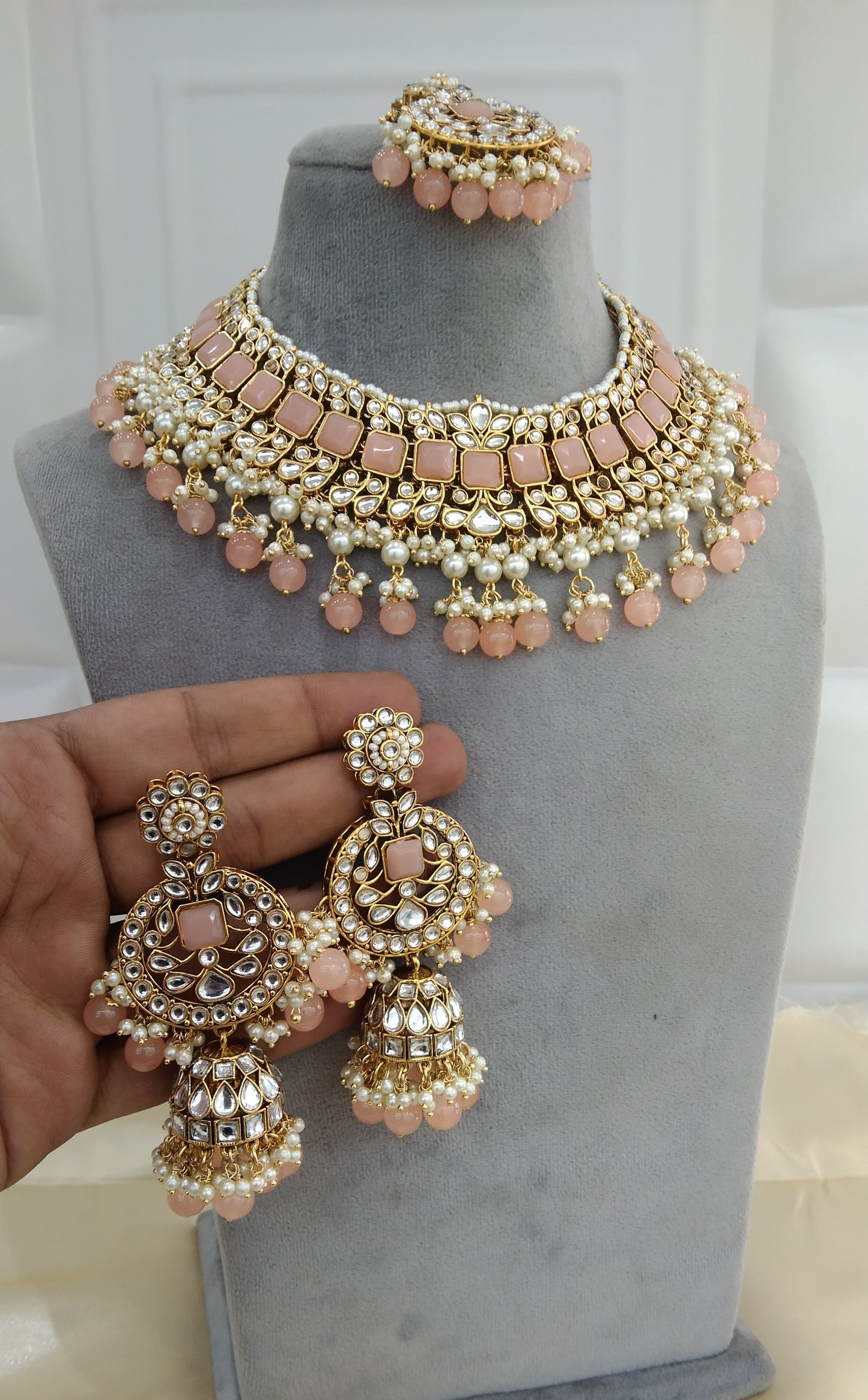 Ameera peach Kundan Necklace Jewellery Set