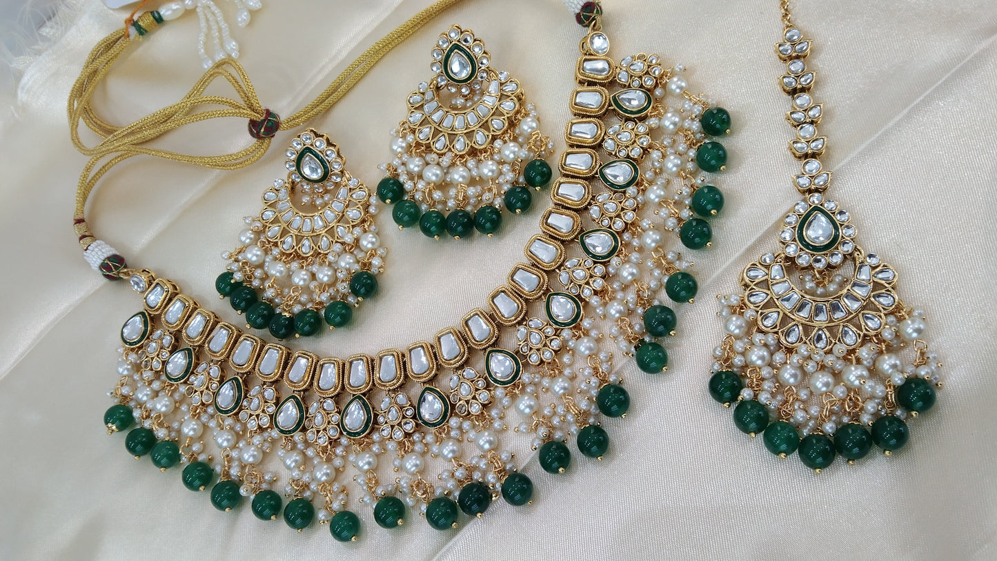Chandan Green Kundan Necklace Jewellery Set