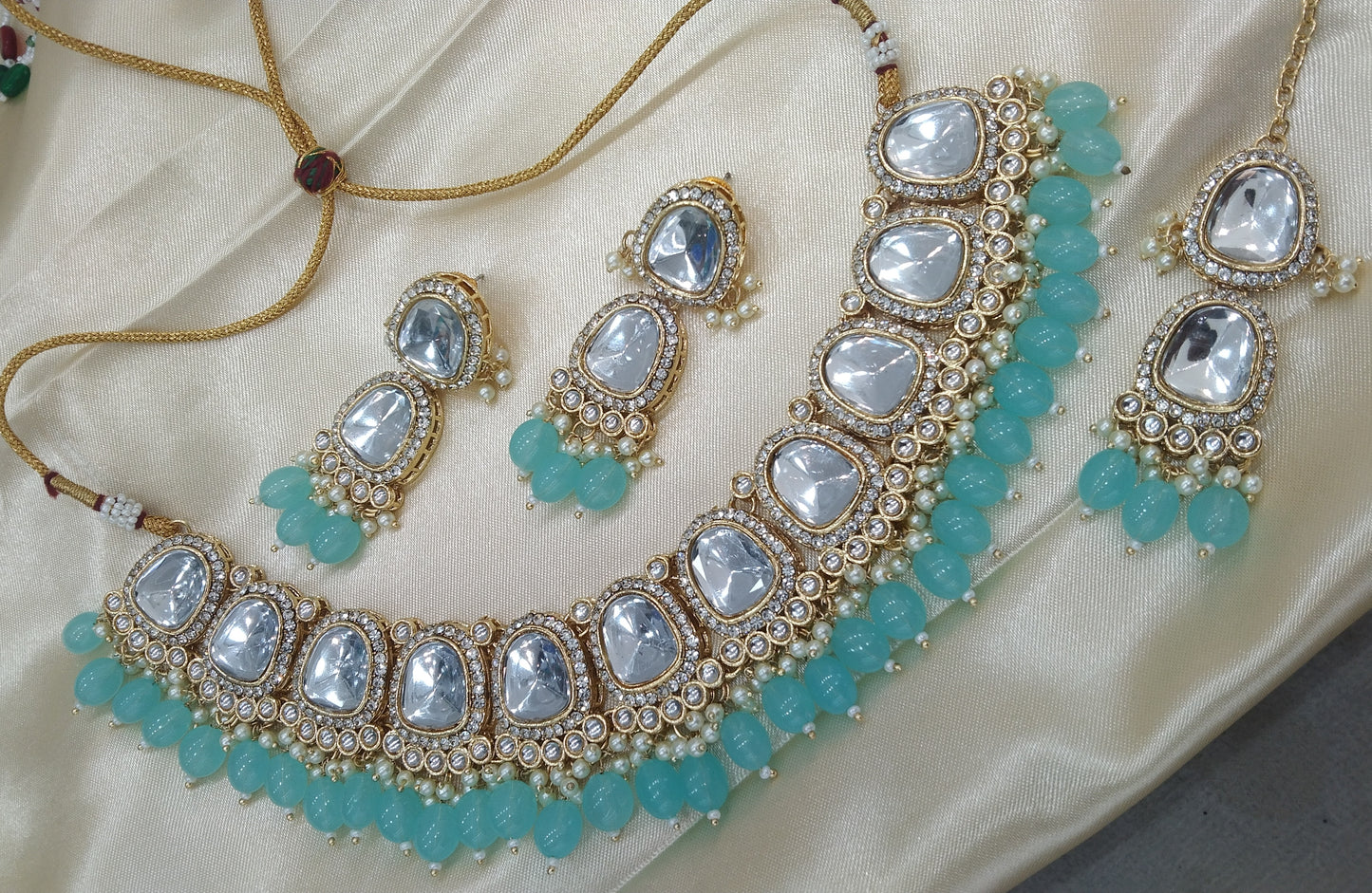Devine Multicolor Kundan Indian Jewellery Set