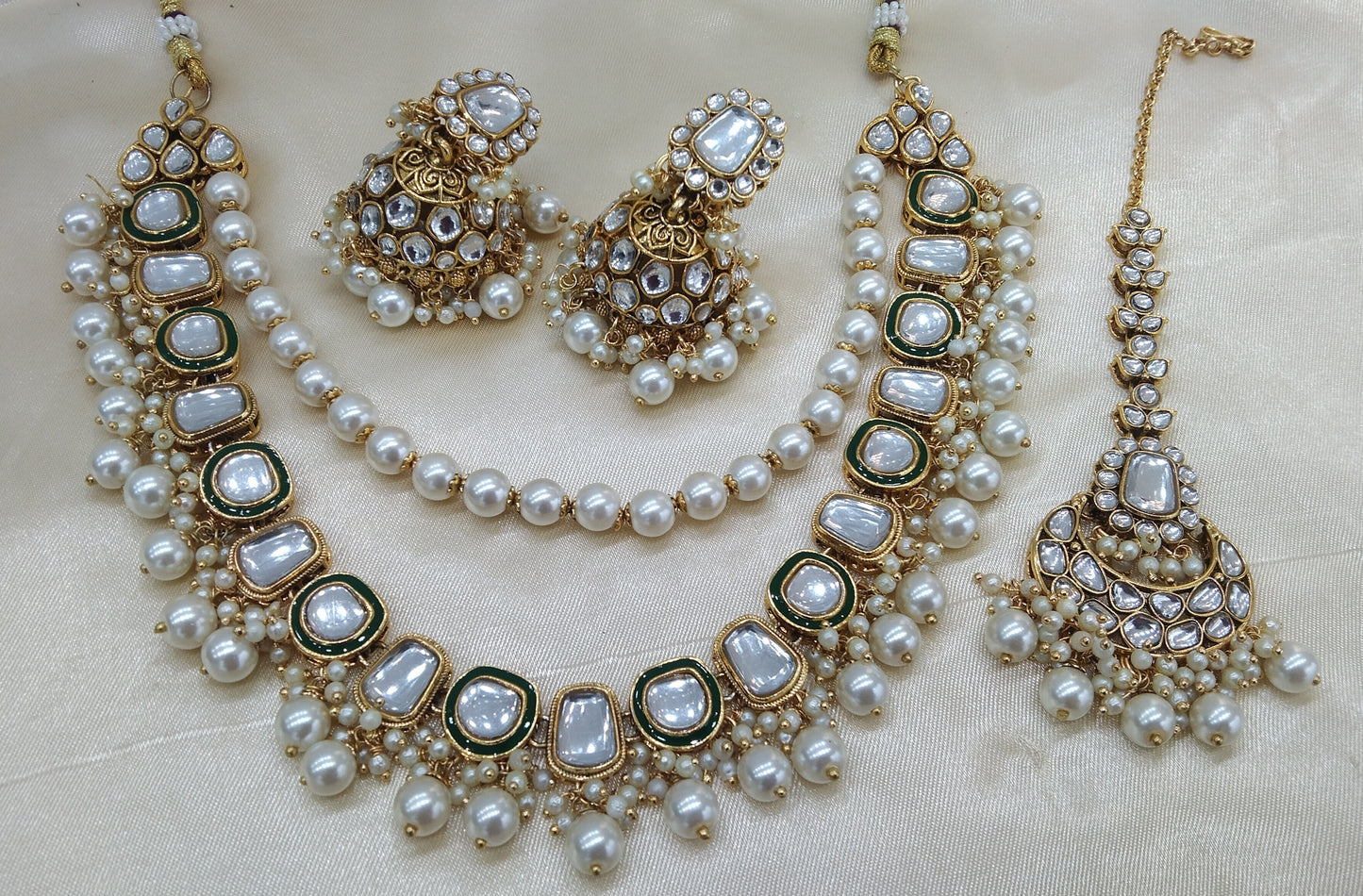 Farzana White kundan Indian Jewellery Set