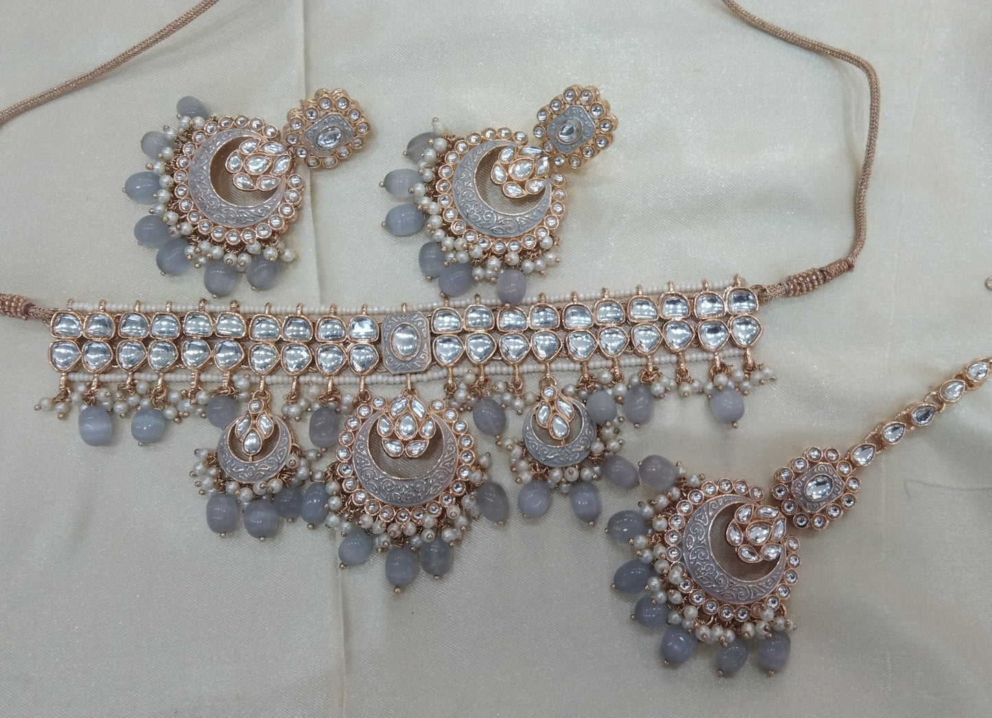 Freya Grey kundan Indian Choker Jewellery Set