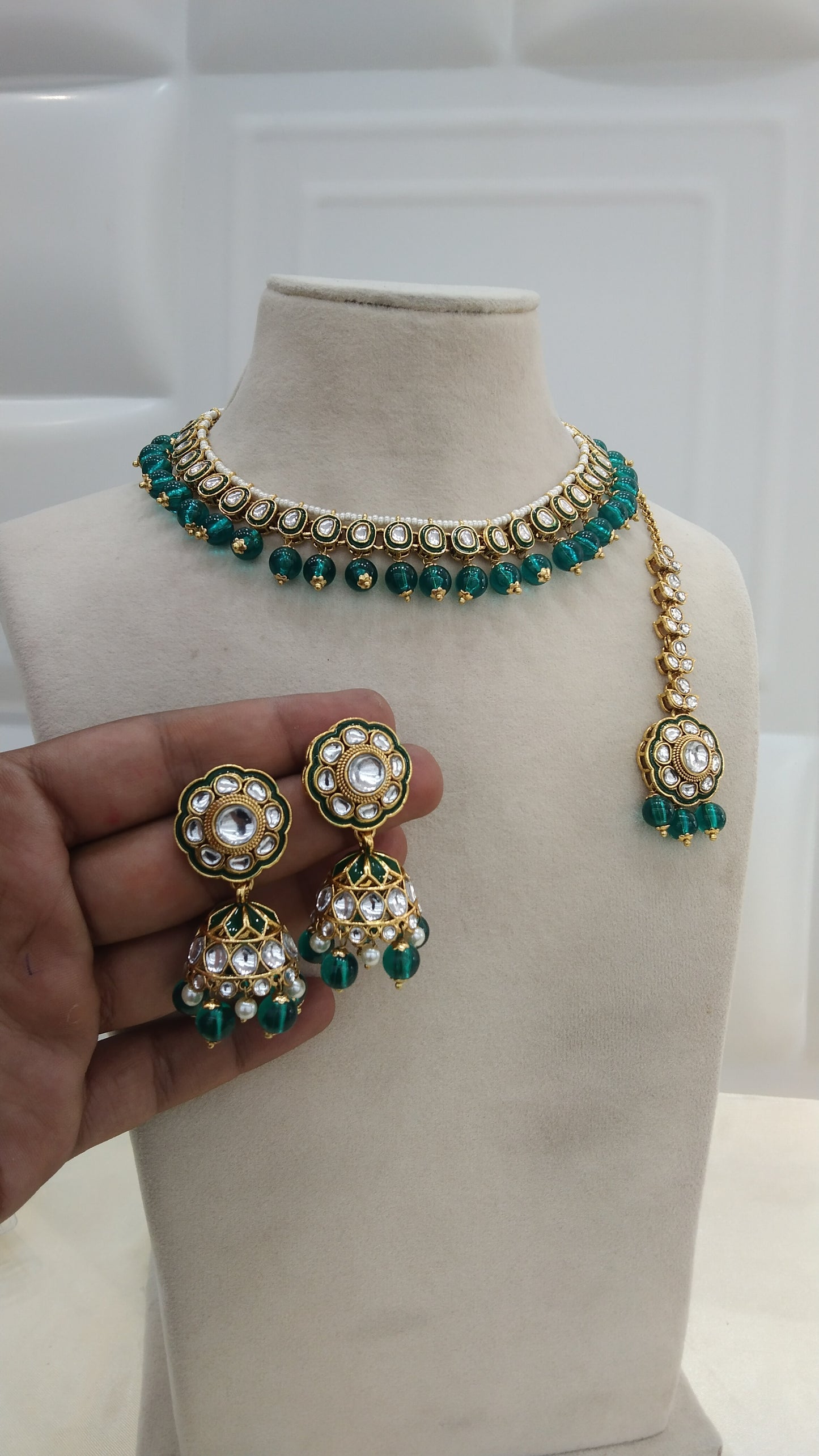 Honey Rama Green kundan Indian Necklace Jewellery Set