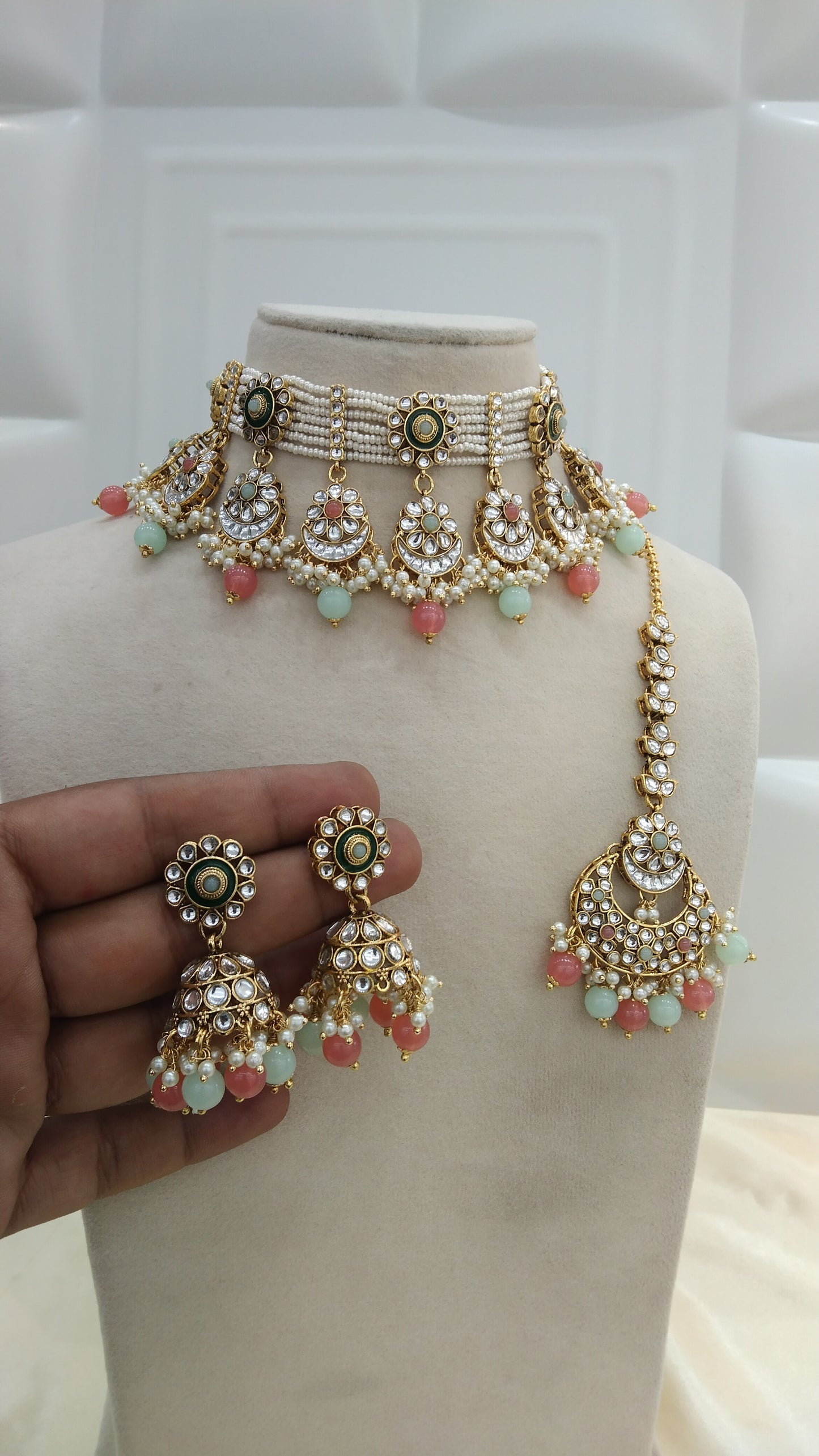 Harjit Mint Gajjri kundan Indian Choker Jewellery Set