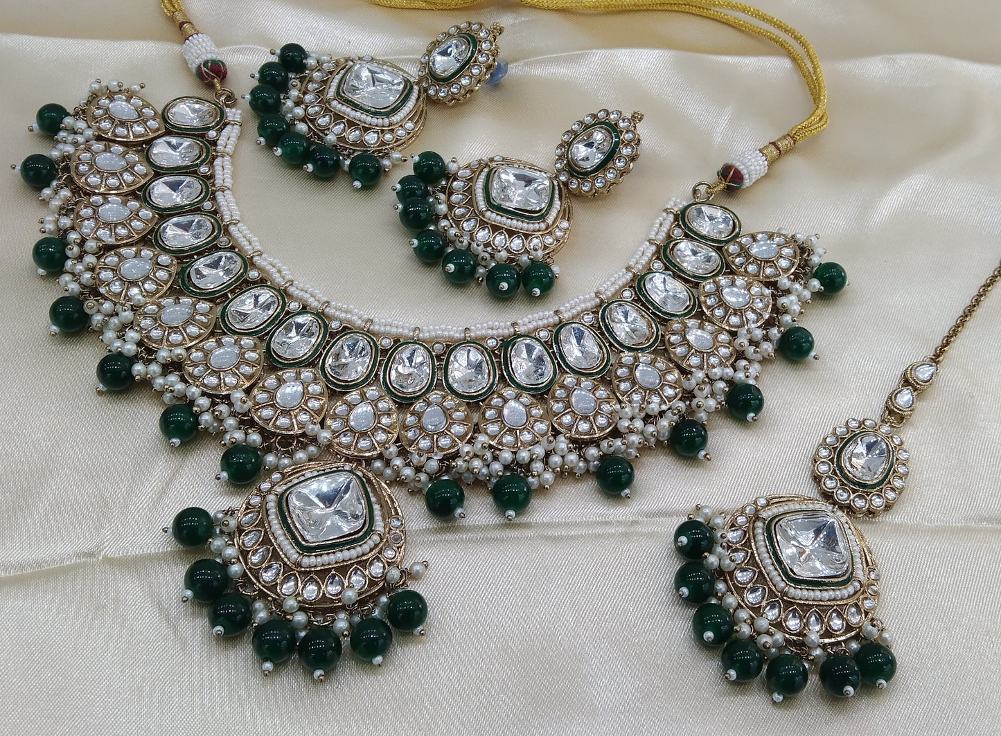 Jasika Green kundan Indian Necklace Jewellery Set