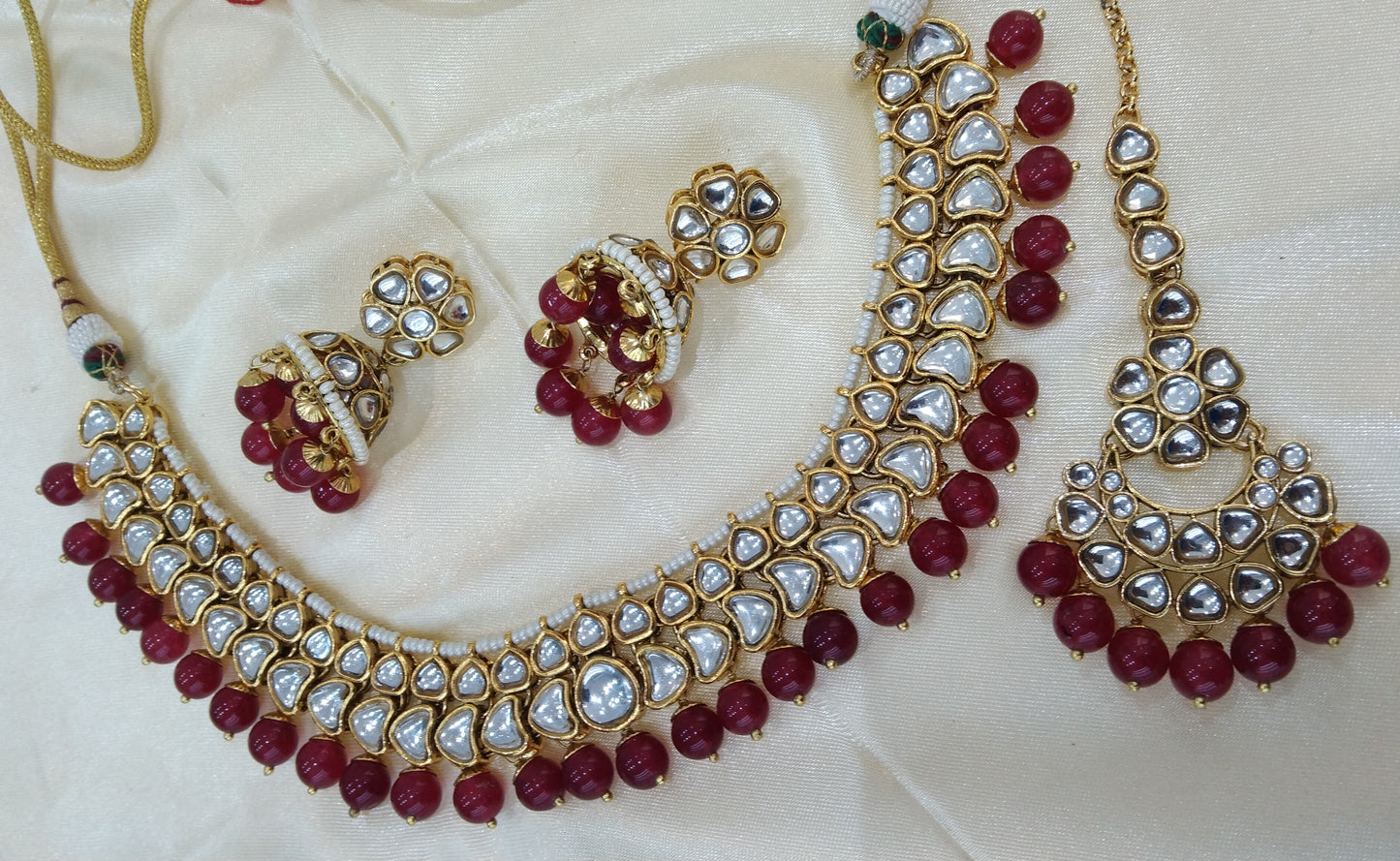 Kevi Maroon kundan Indian Necklace Jewellery Set