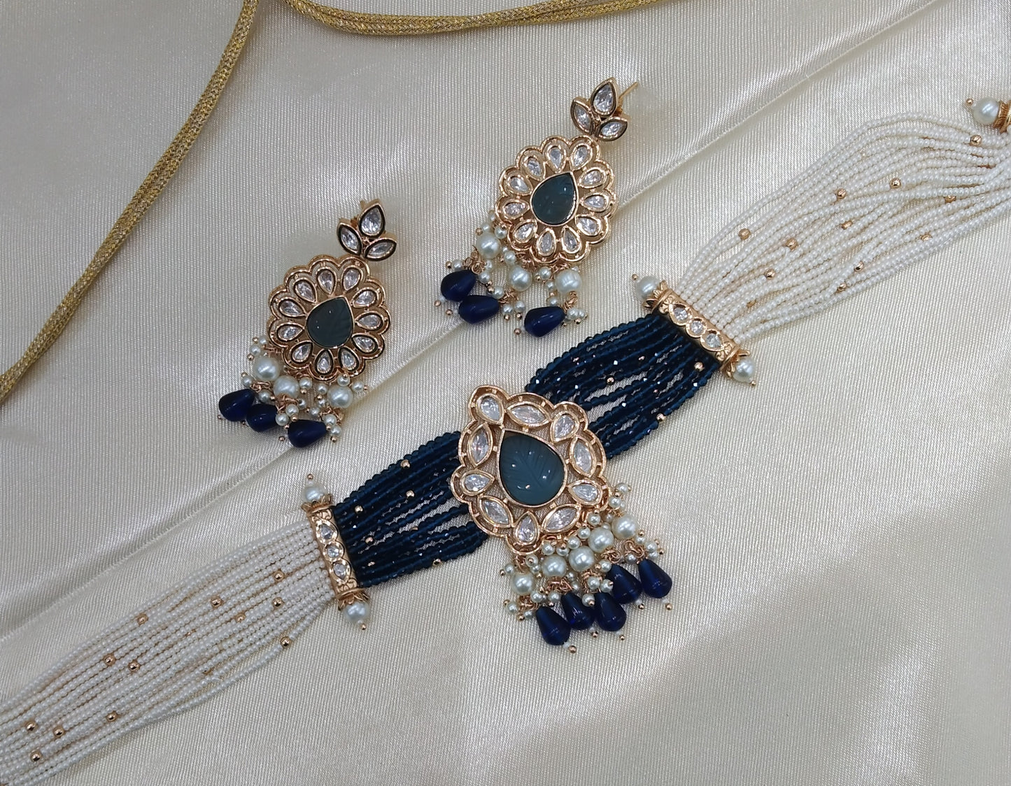 Navi Navy blue kundan Indian Choker Jewellery Set