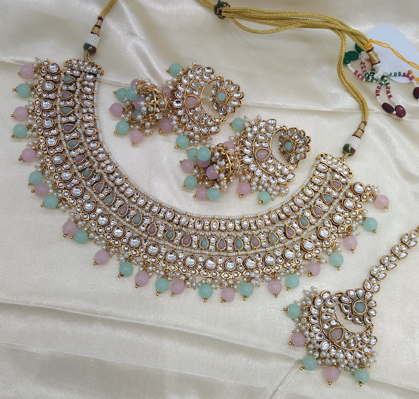 Nuri Pista Pink kundan Indian Necklace Jewellery Set