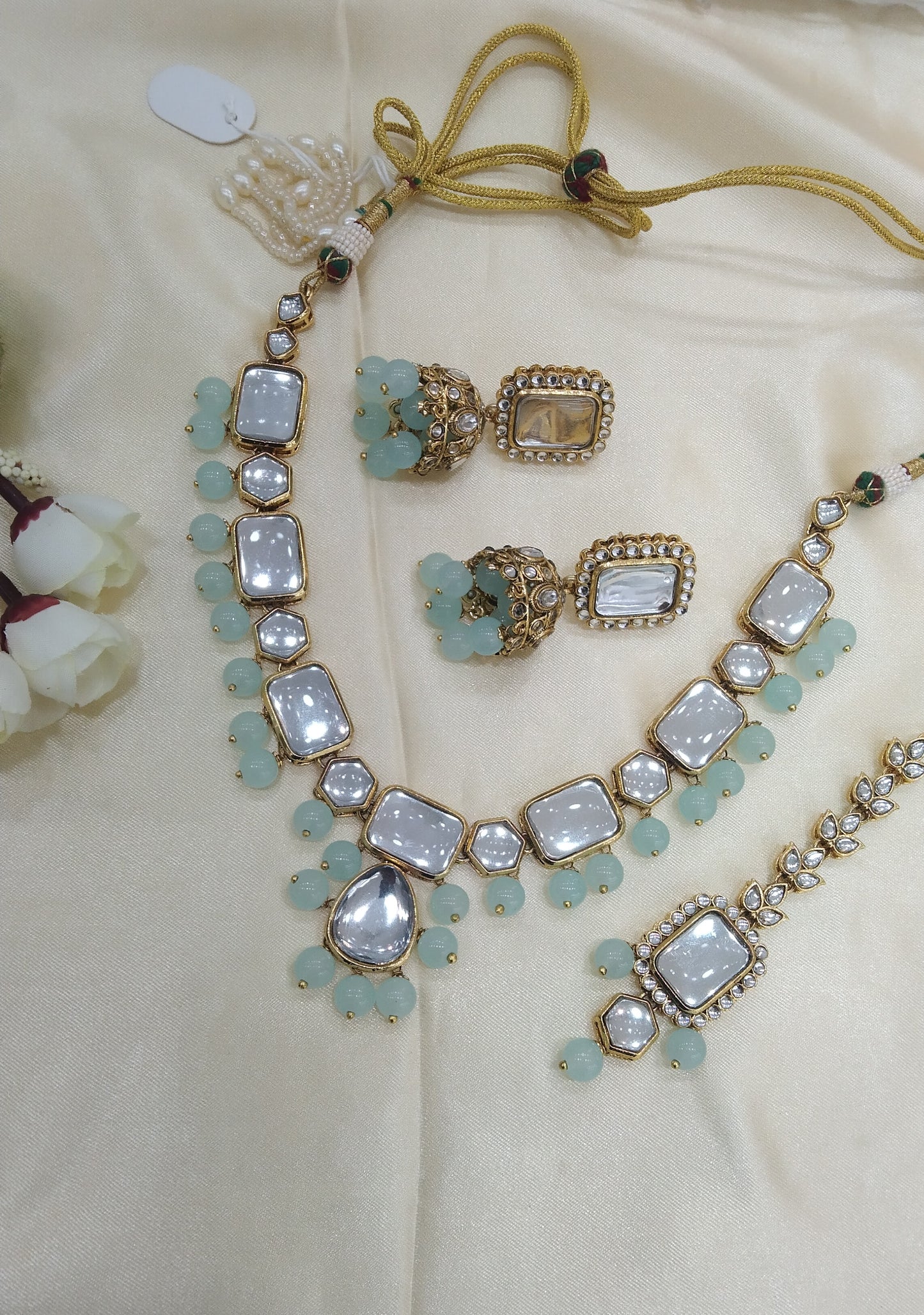 Peery Sea green Kundan Jewelry Set