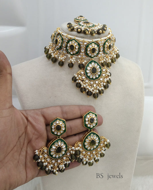Saanvi Mehndi Green  Kundan Jewelry Necklace Set