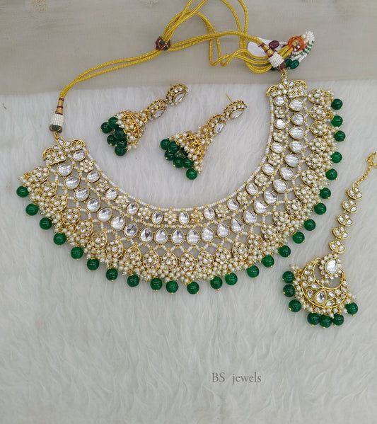 Raagavi Green Kundan Jewelry Necklace Set