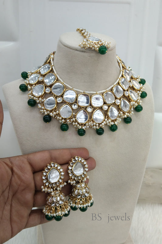 Sannu  Green Kundan Jewelry  necklace set (Copy)