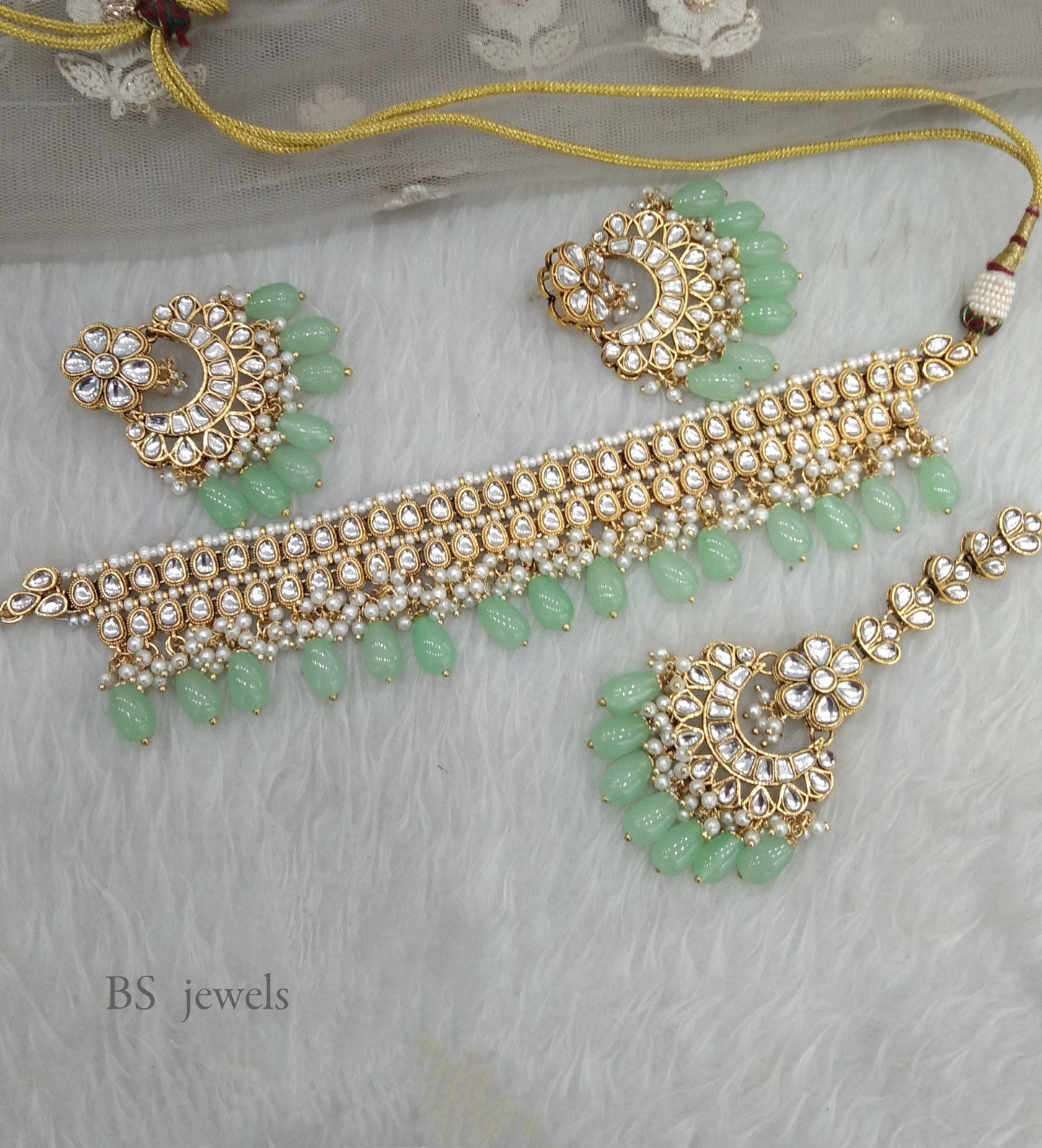 Pista Kundan Jewelry  Siya Choker Set