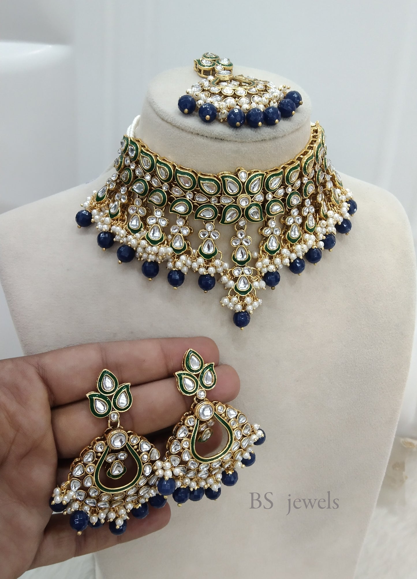 Tina Blue Kundan Choker set Earrings Jewelry