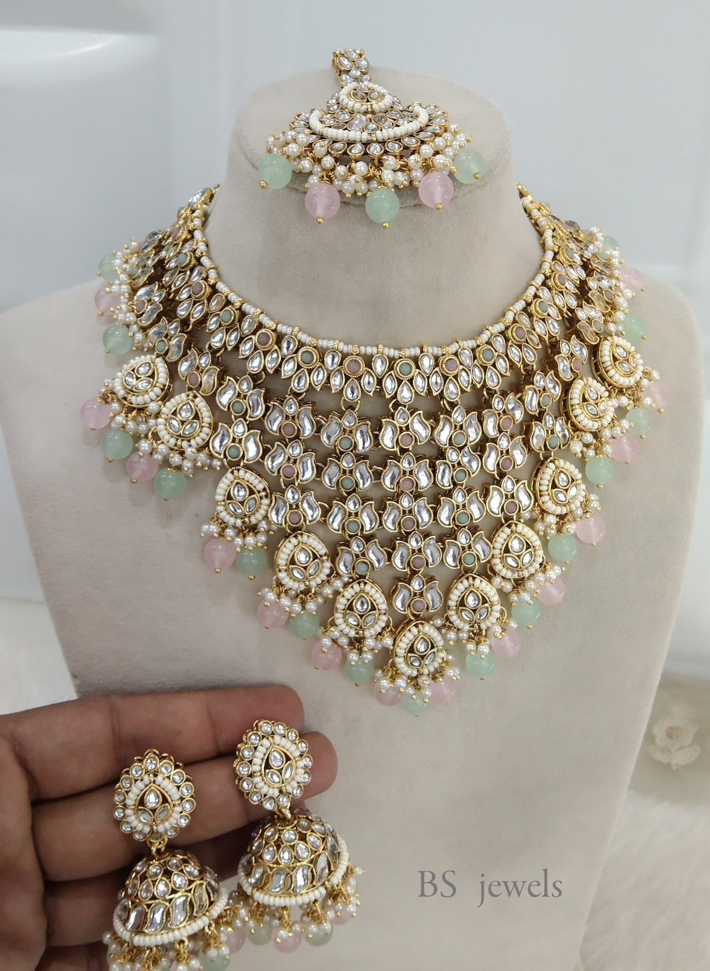 Tavi Mint Pink Kundan Necklace  set Earrings Jewelry