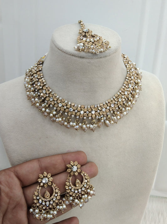 Antique gold necklace Set Indian jewellery Vita set