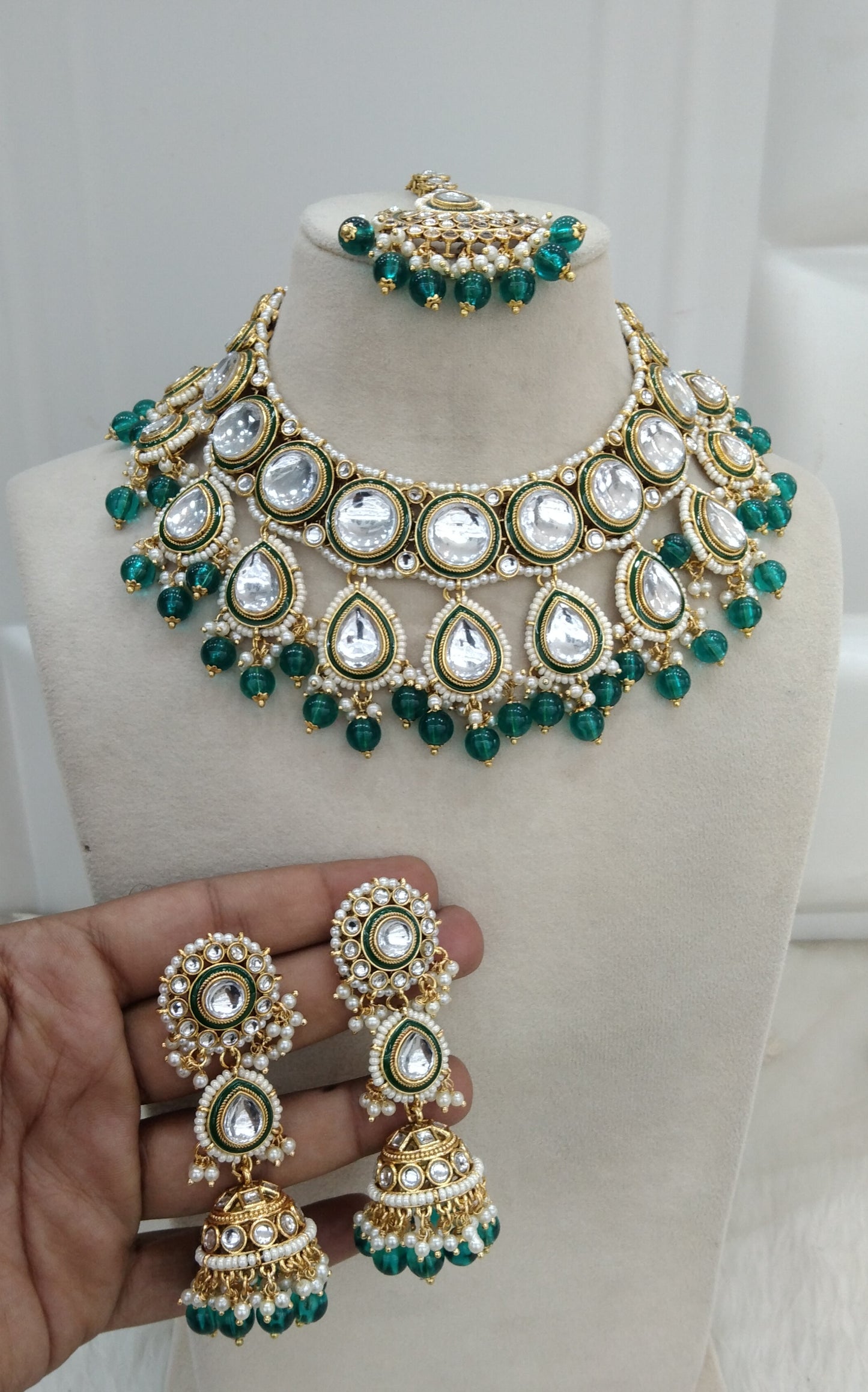 Rama Green Kundan Necklace  Jewelry Manpreet Set