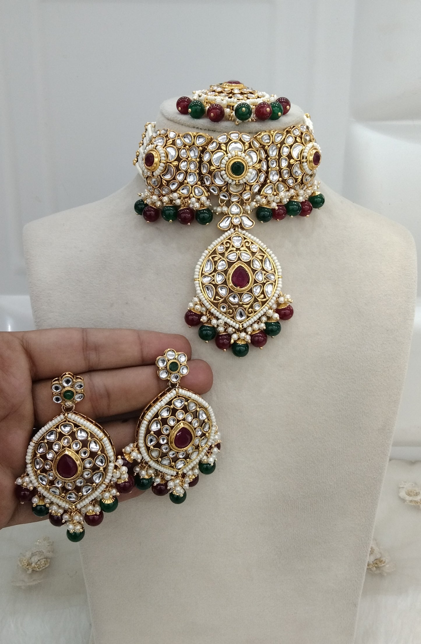 Maroon Green Kundan Choker Jewelry Ram Set