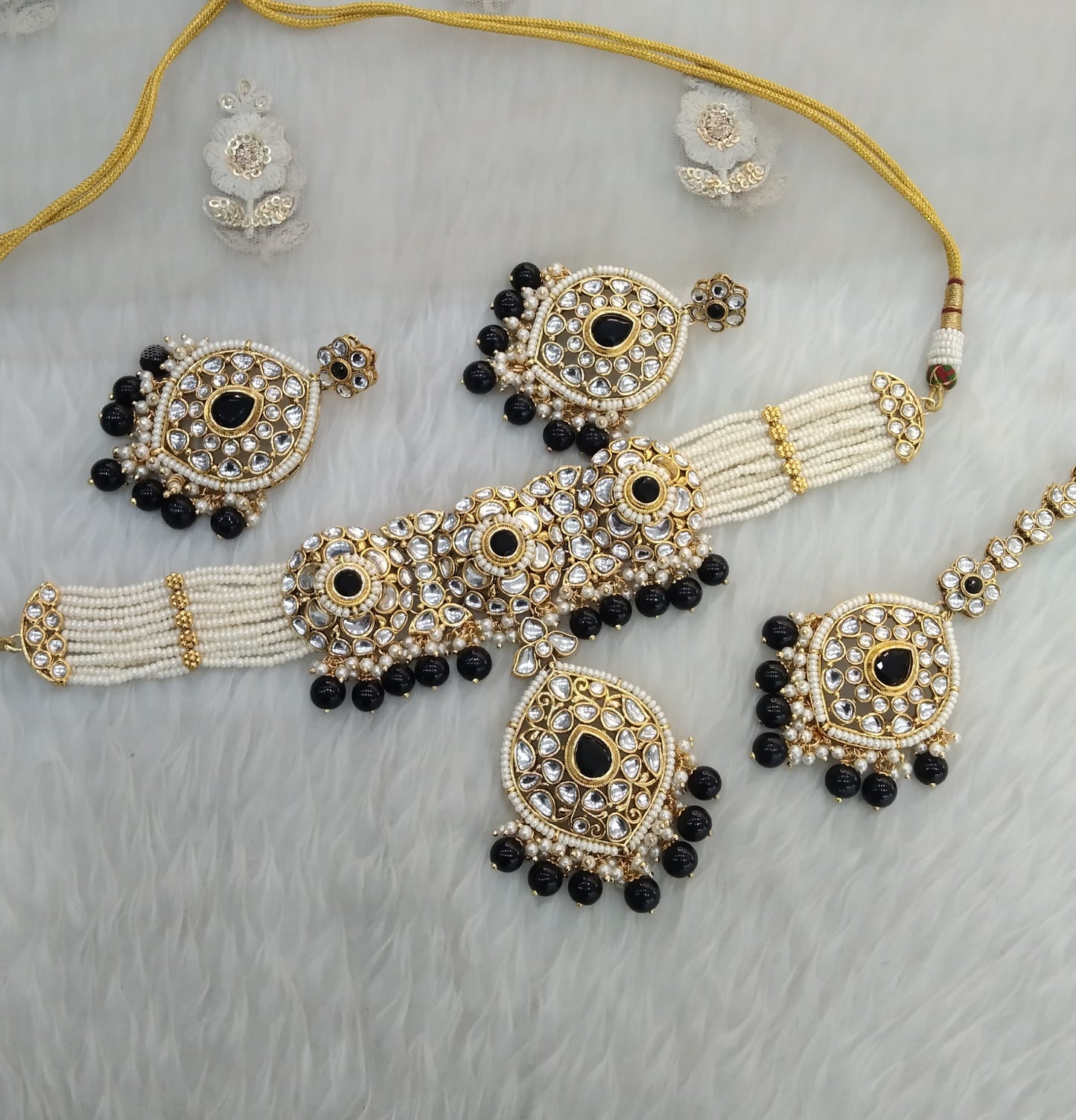 Black Kundan Choker Jewelry Ram Set