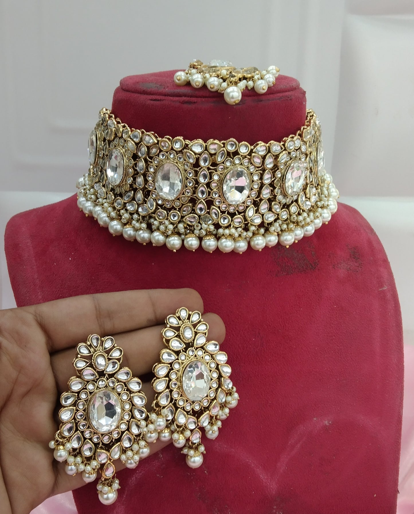 White Kundan Choker Jewellery Ufa Set