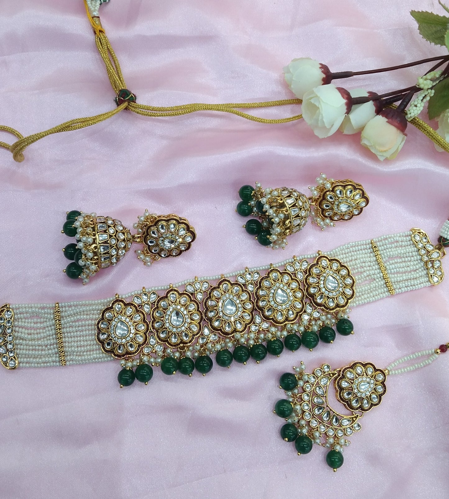 Green Kundan Choker Jewellery Wamil Set