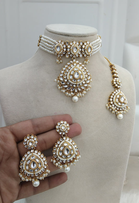 White Kundan Choker Jewellery Faham Set