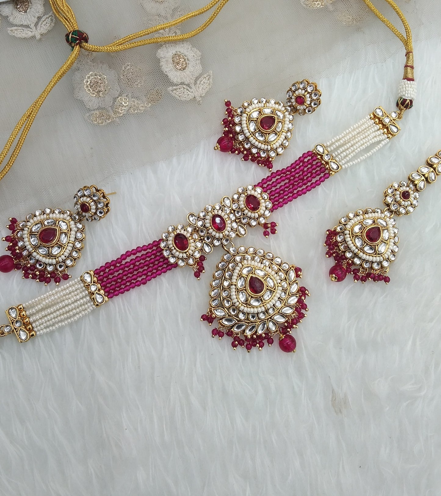 Majenta Kundan Choker Jewellery Faham Set