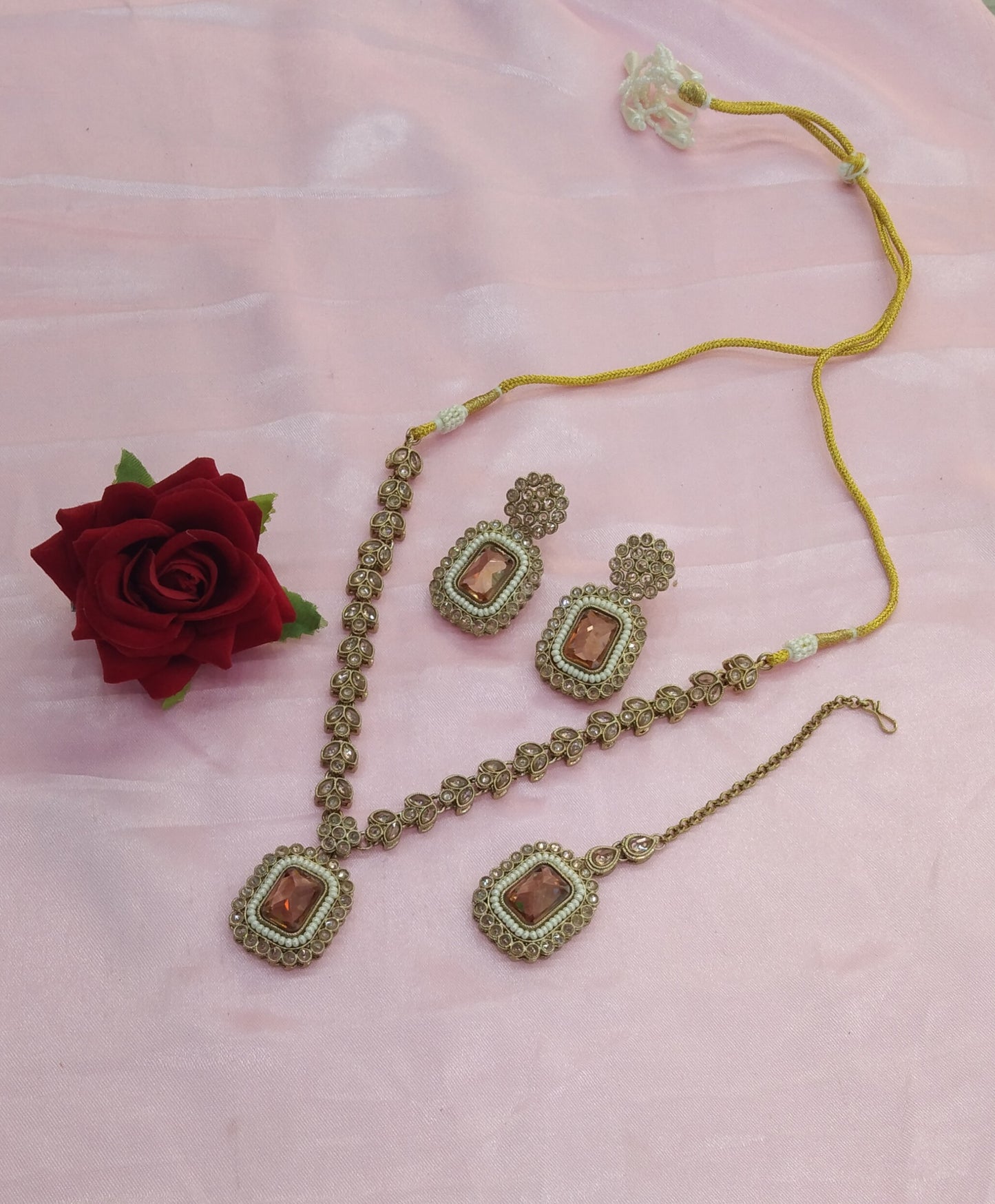 Antique Gold Necklace Jewellery Rishi Set