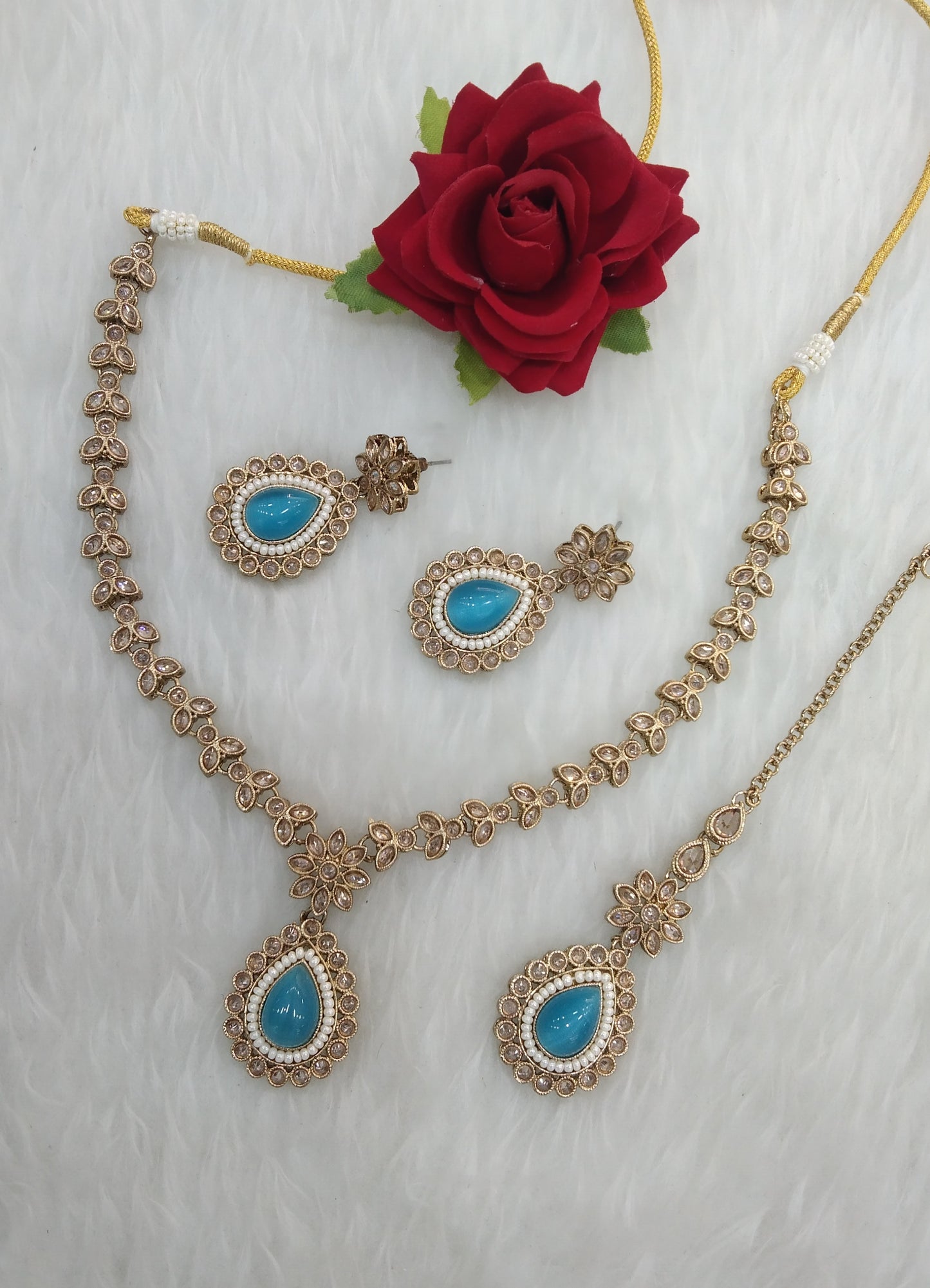 SkyBlue Necklace Jewellery Rishi Set