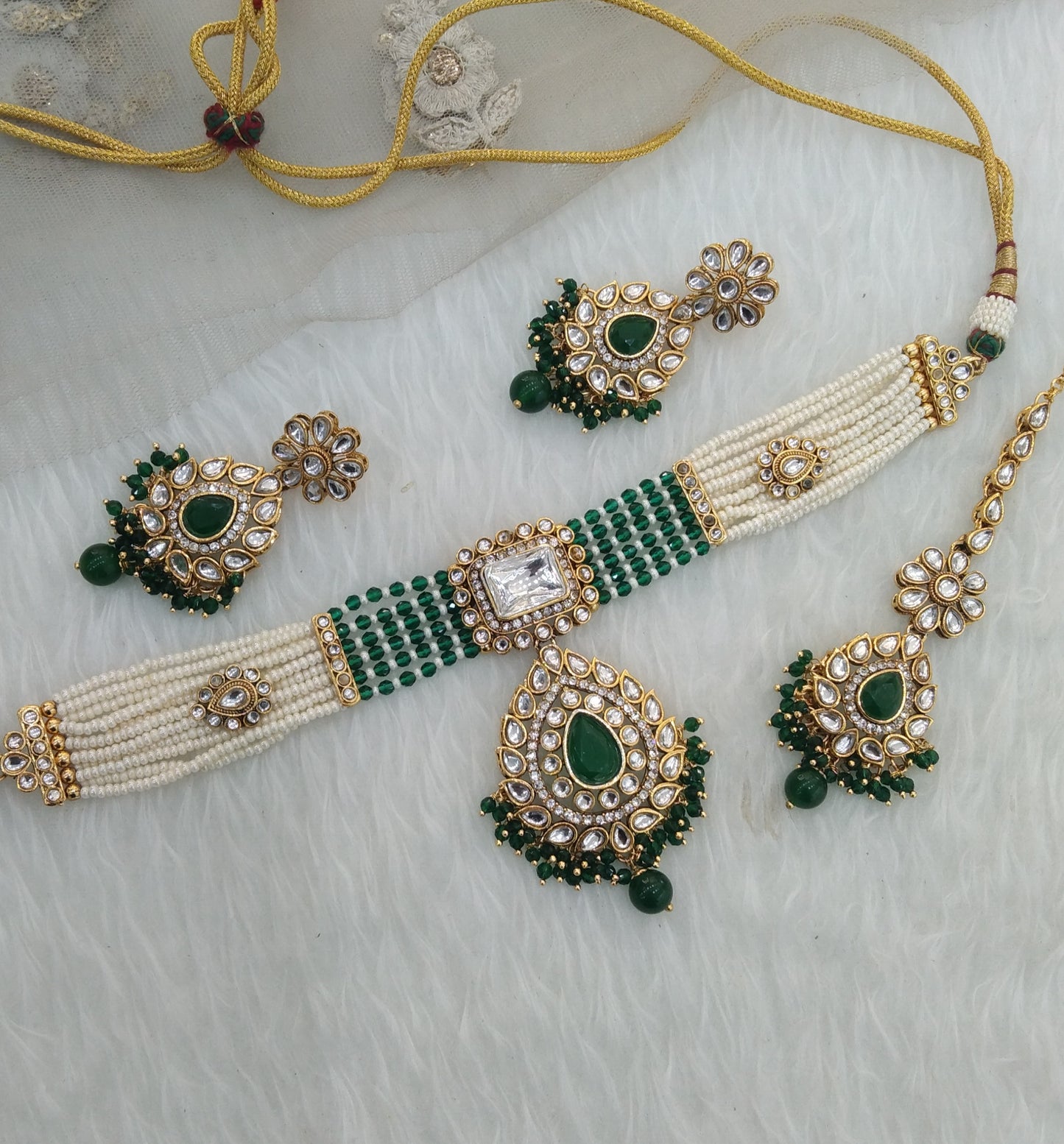 Green Kundan Choker Jewellery Kalu Set