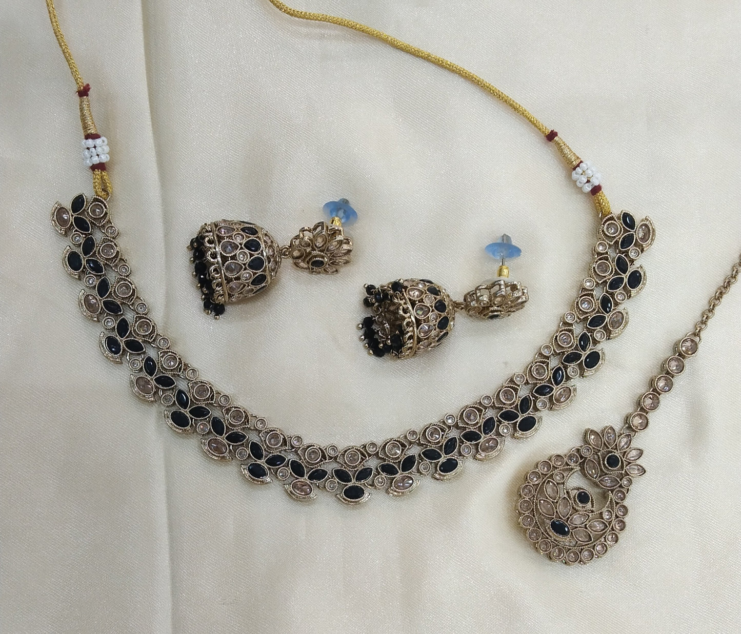 Black Necklace Jewellery Manisha Set
