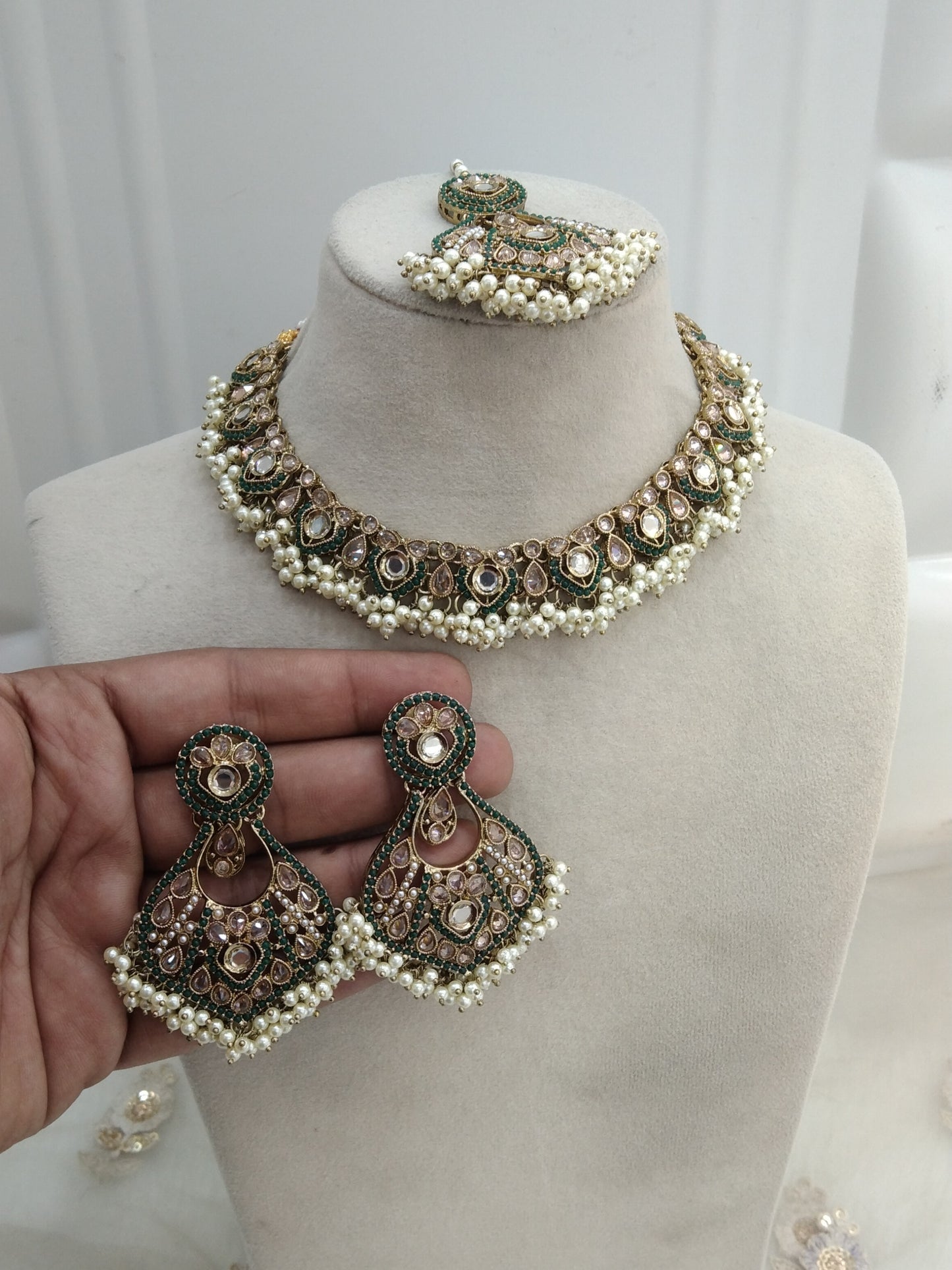 Green necklace Jewellery Alaia Set