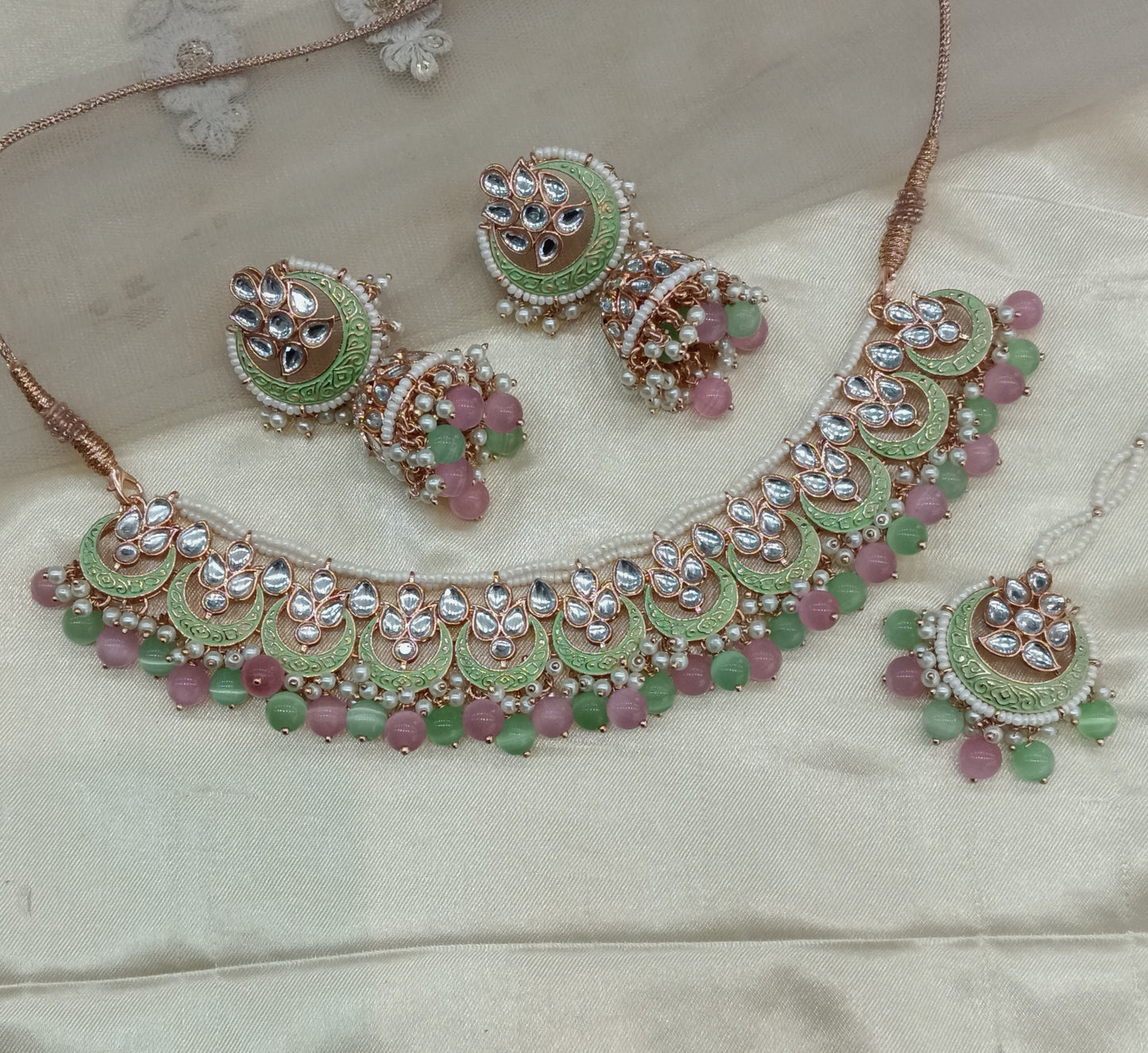 Mint Pink Kundan Karet Choker Jewellery Braillo Set