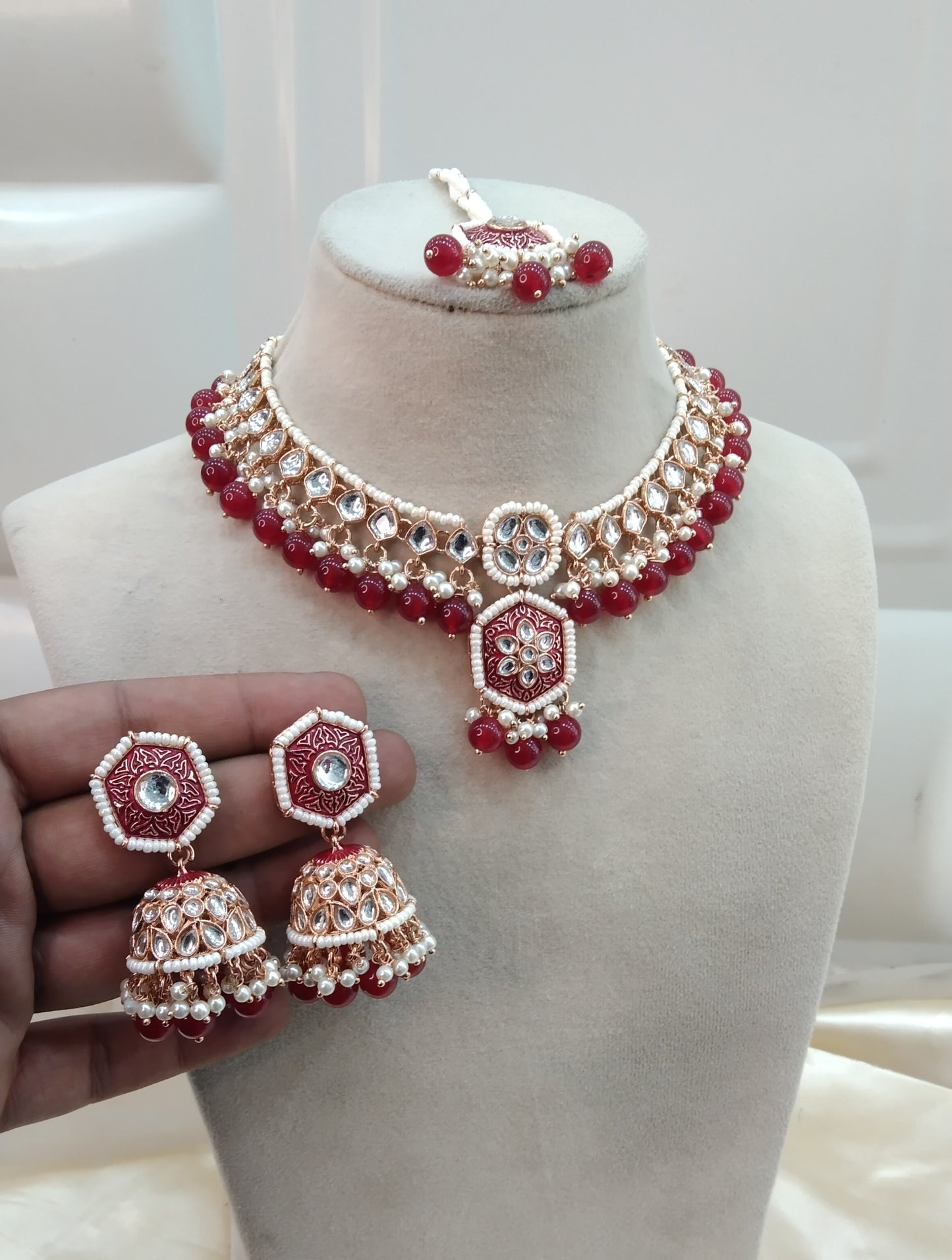 Ruby Kundan 21 Karet Necklace Jewellery Preserve Set