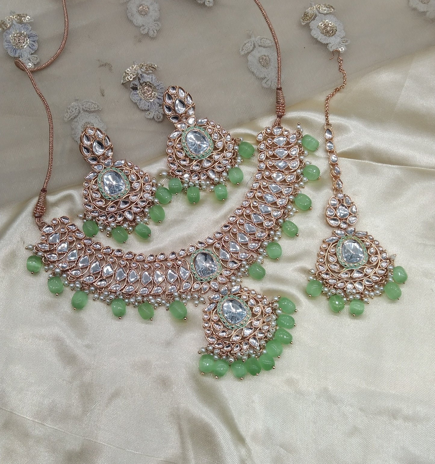 Pista Green Kundan 21 Karet Necklace Jewellery Hari Set