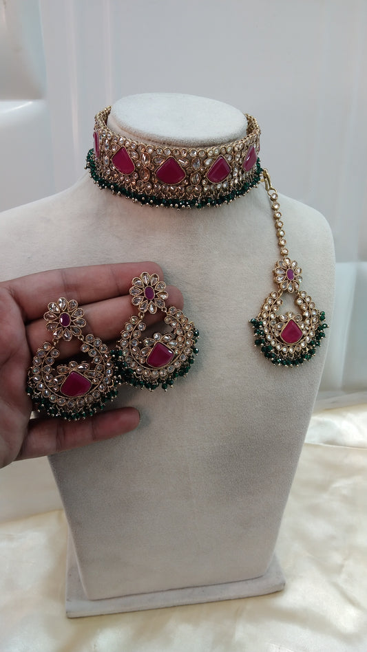 Ruby Green Choker Jewellery Hiki Set