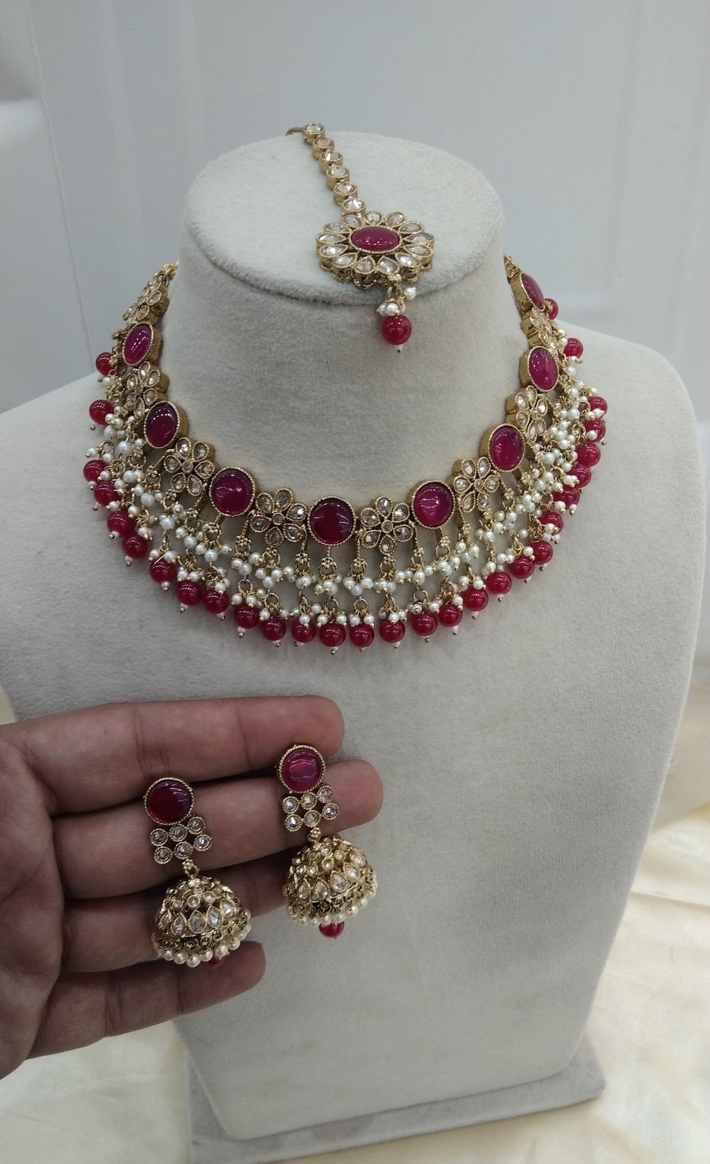 Majenta Necklace Jewellery Wind Set