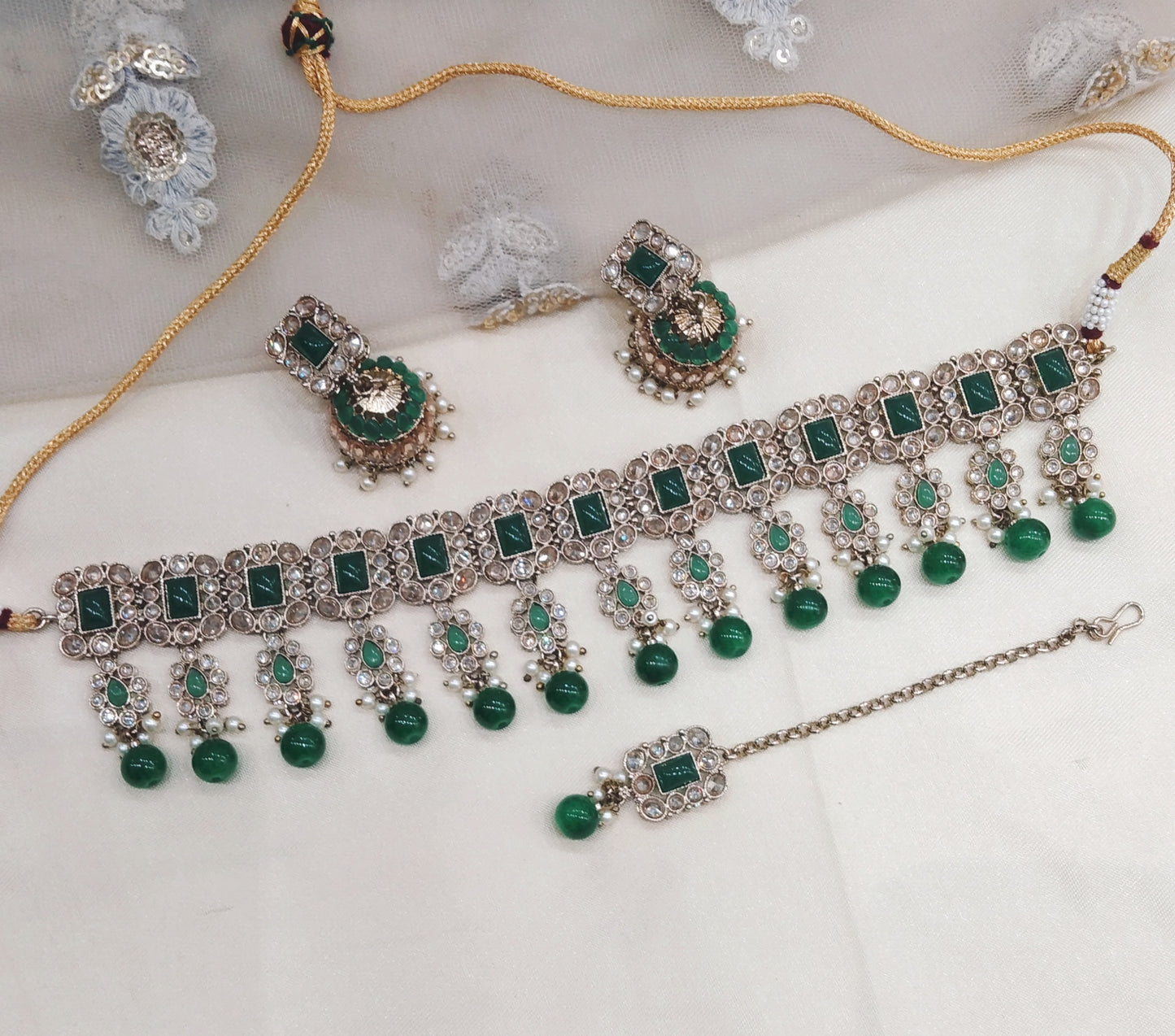 green Choker Jewellery Visalia  Set