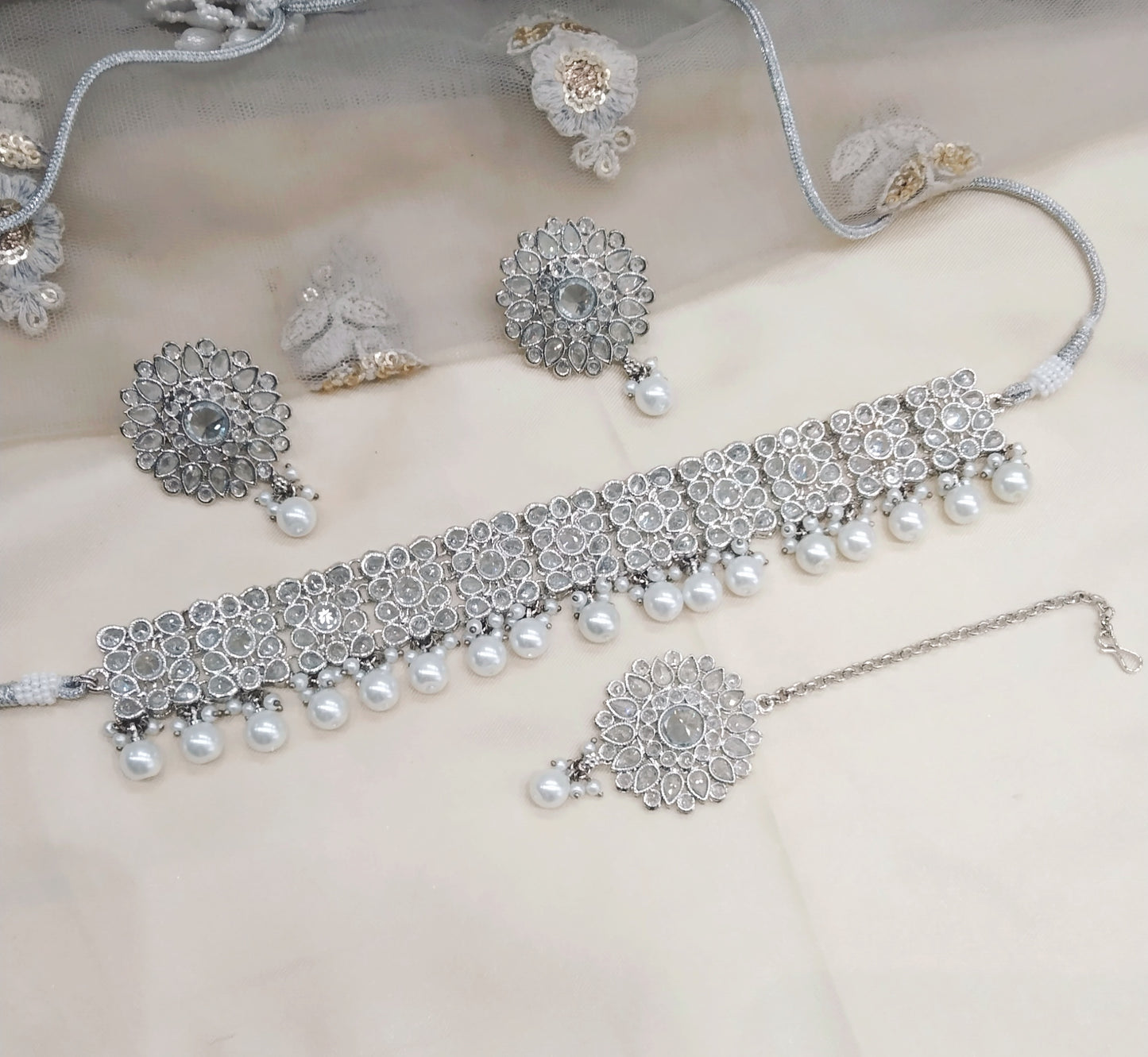 Silver White Choker Jewellery Holo Set