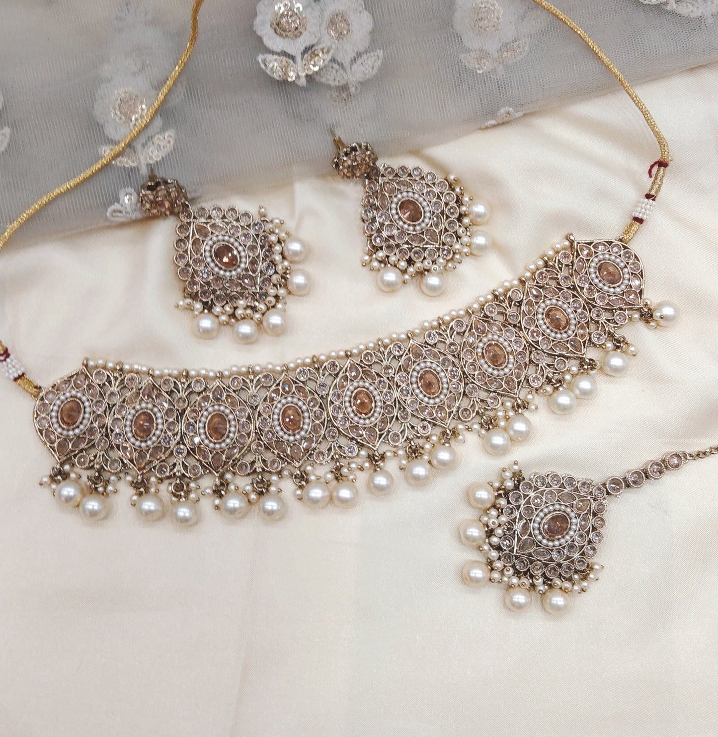 Antique Golden Choker Jewellery Hira Set
