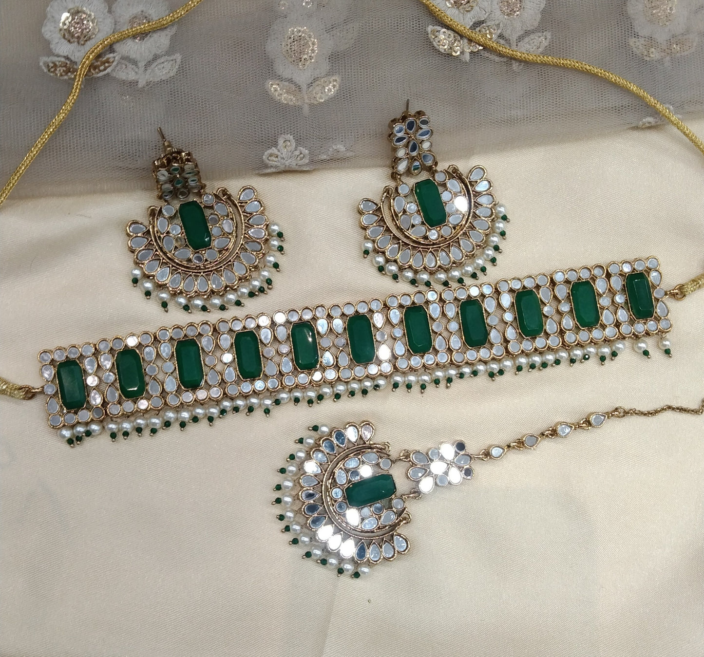 Green Choker Jewellery Sawree Set