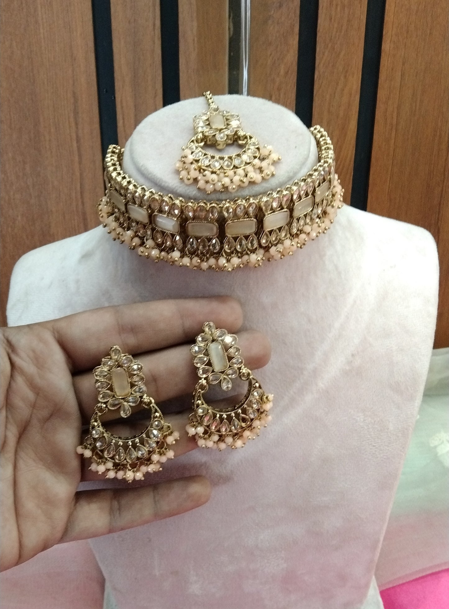 Peach Choker Jewellery Ashley Set