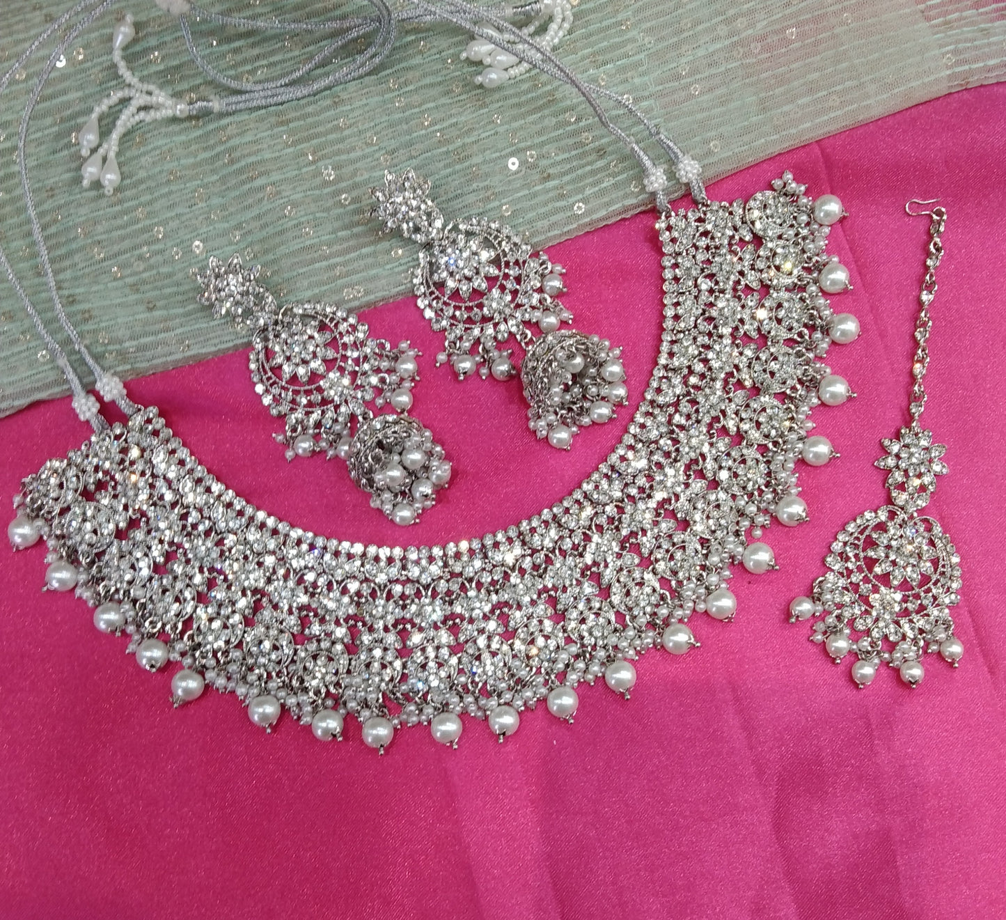 Silver White Necklace Jewellery Darwin Set