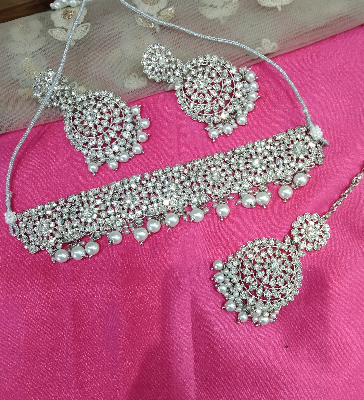Silver White Choker Jewellery West Orange Set