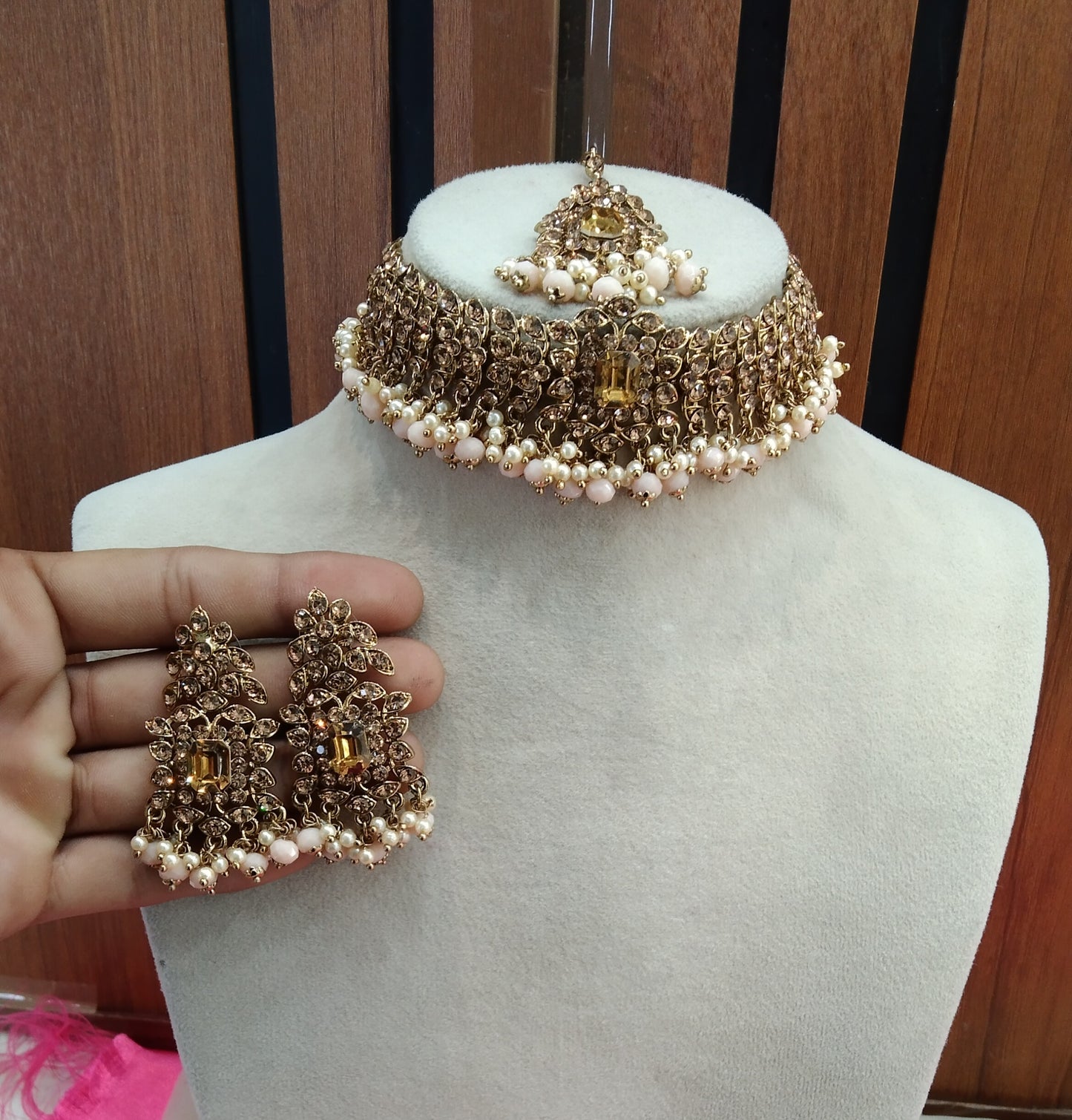 Peach Choker Jewellery Adelaide Set