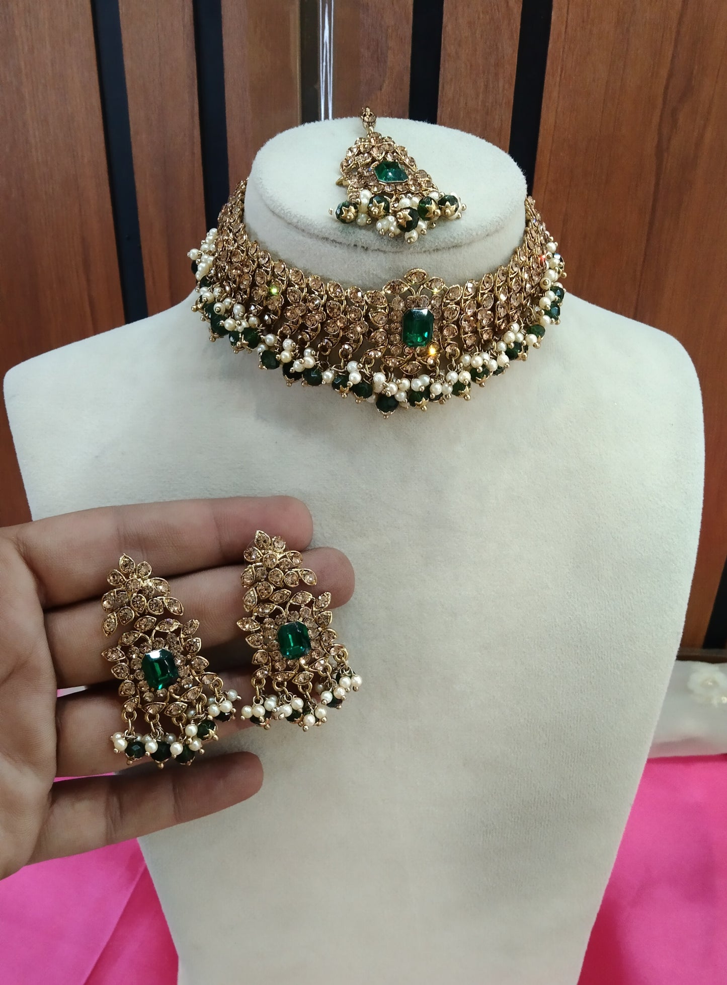 Green  Choker Jewellery Adelaide Set