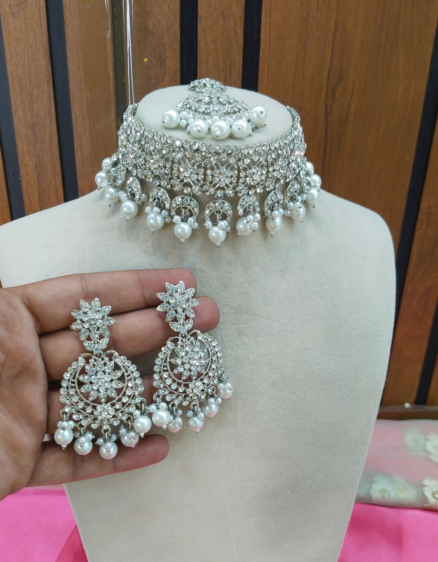 Silver White Choker Jewellery Princeton Set