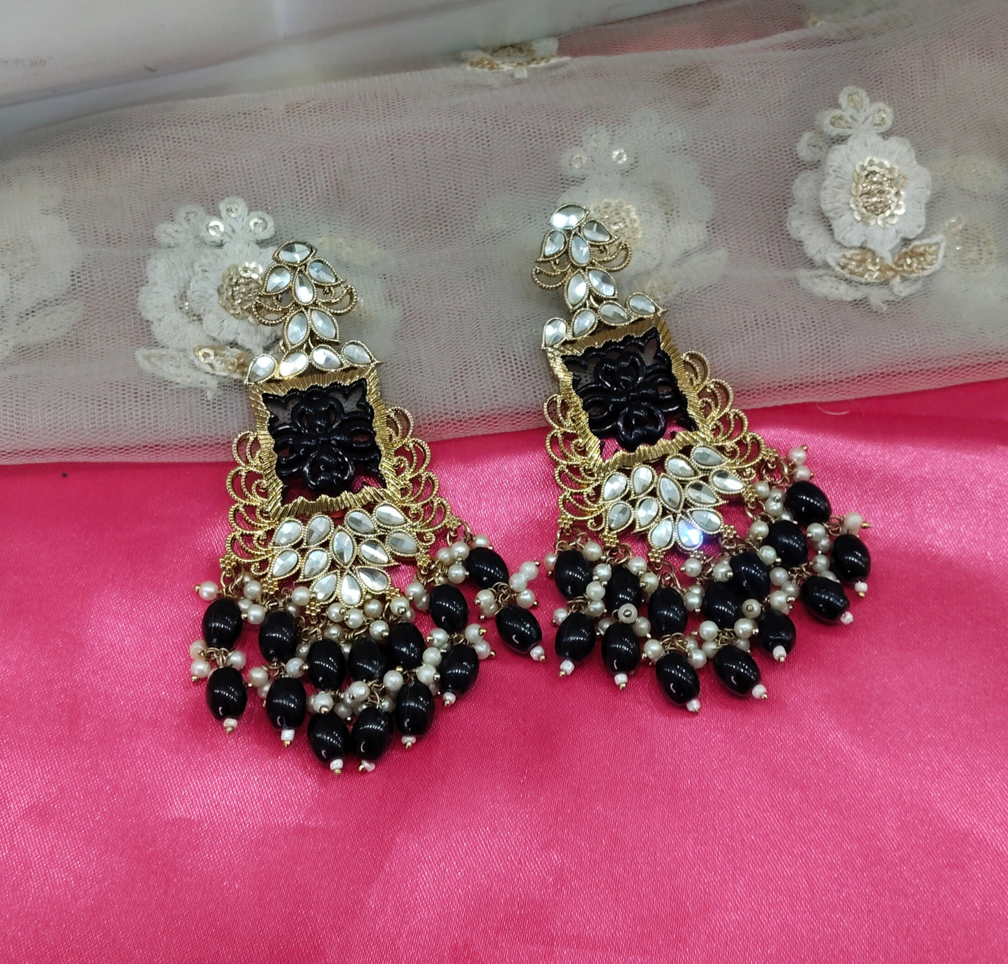 Black Kundan Arzu Bollywood Earrings